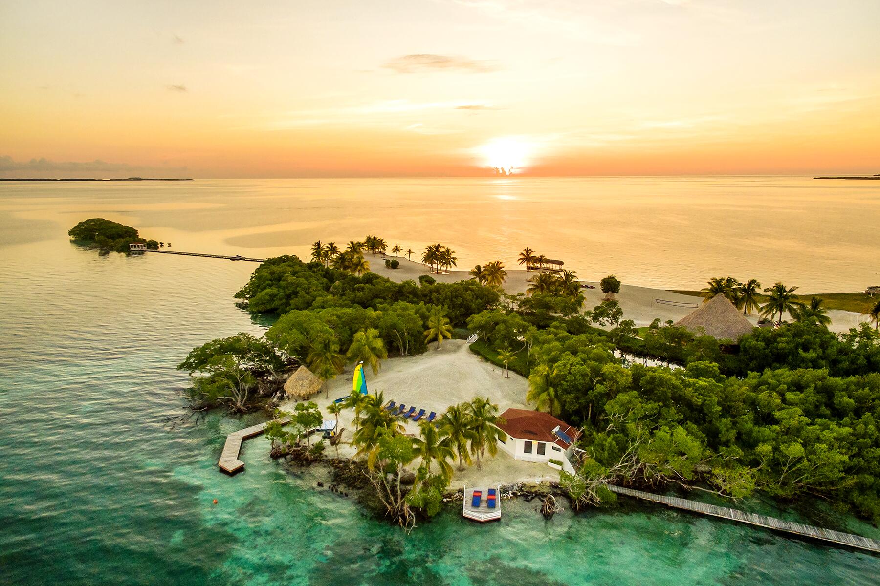 01_PrivateIslandResort__RoyalBelize_1.) RoyalBelize