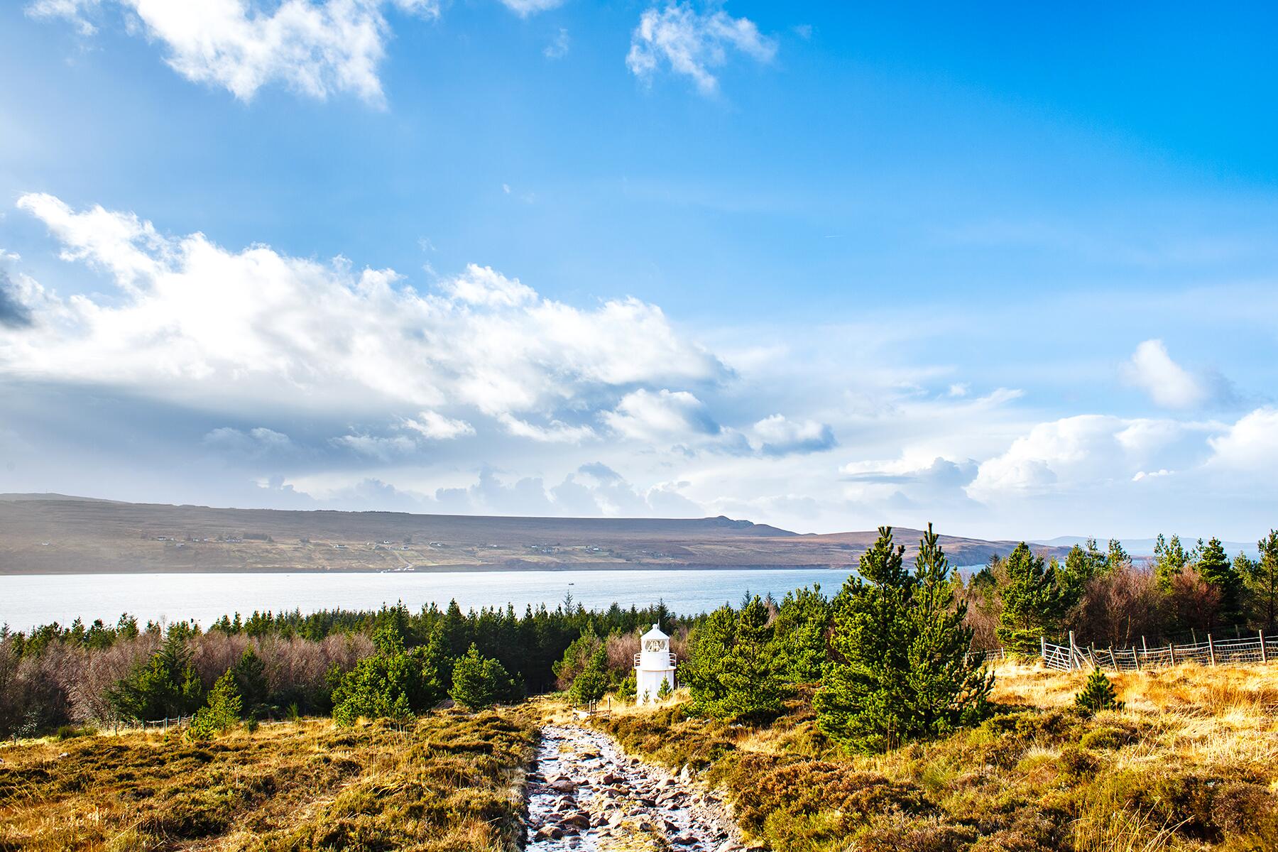 03_OffGridCommunities__Scoraig_shutterstock_1688402965