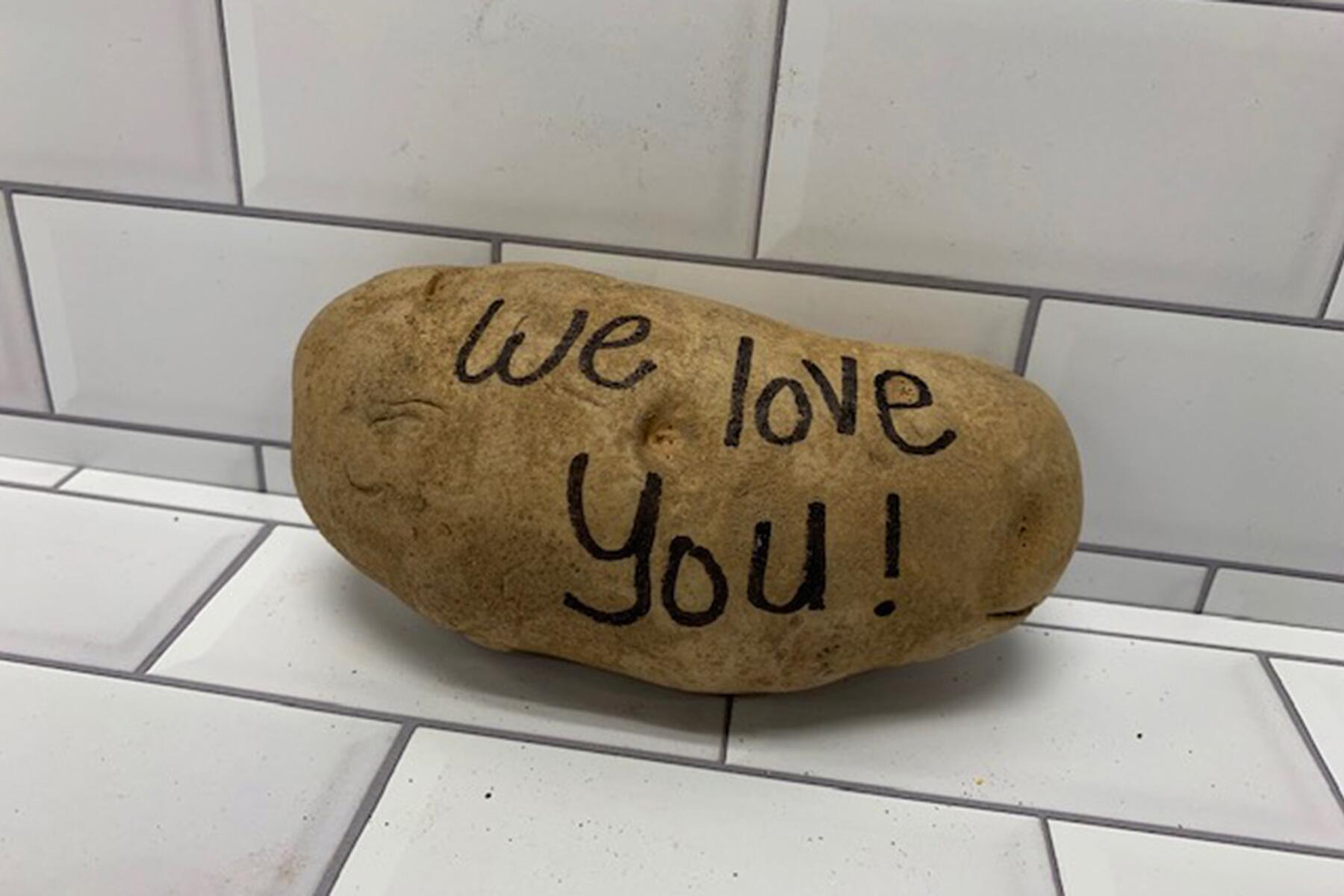 05_BizarreDeliveries__ForTheLoverOfPotatoJokes_5 IMG_1085