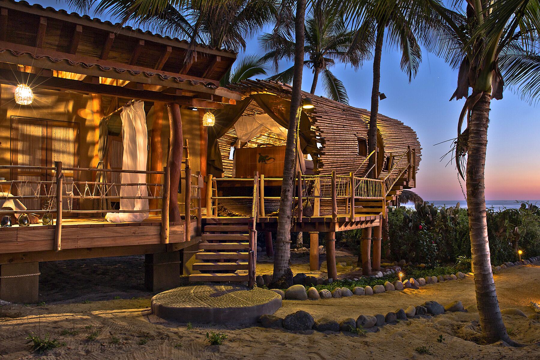 08_HotelInnovation__Travelmemberhelp_11 - Leonardo.Palafox_Treehouse Suite Exterior