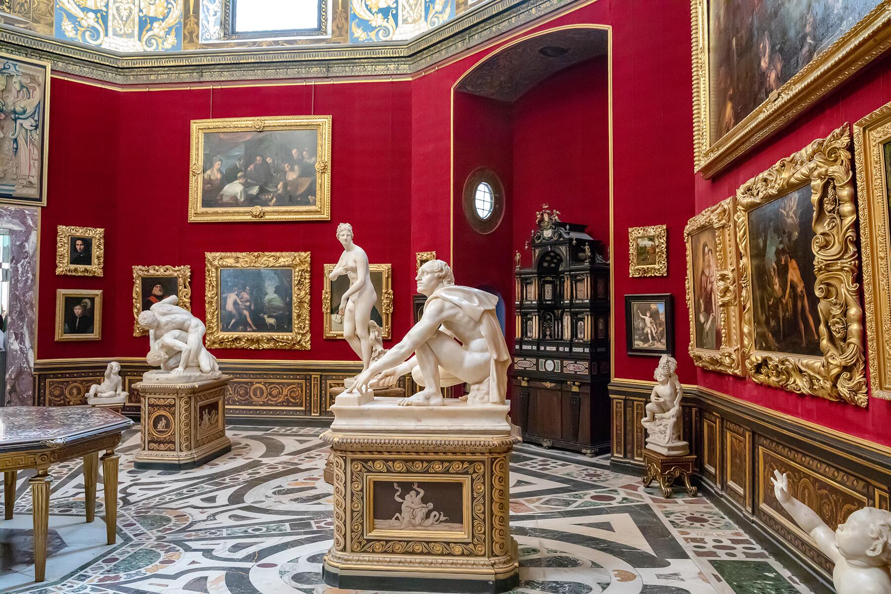 08_VirtualMuseum__TheUffizi_shutterstock_1369167782