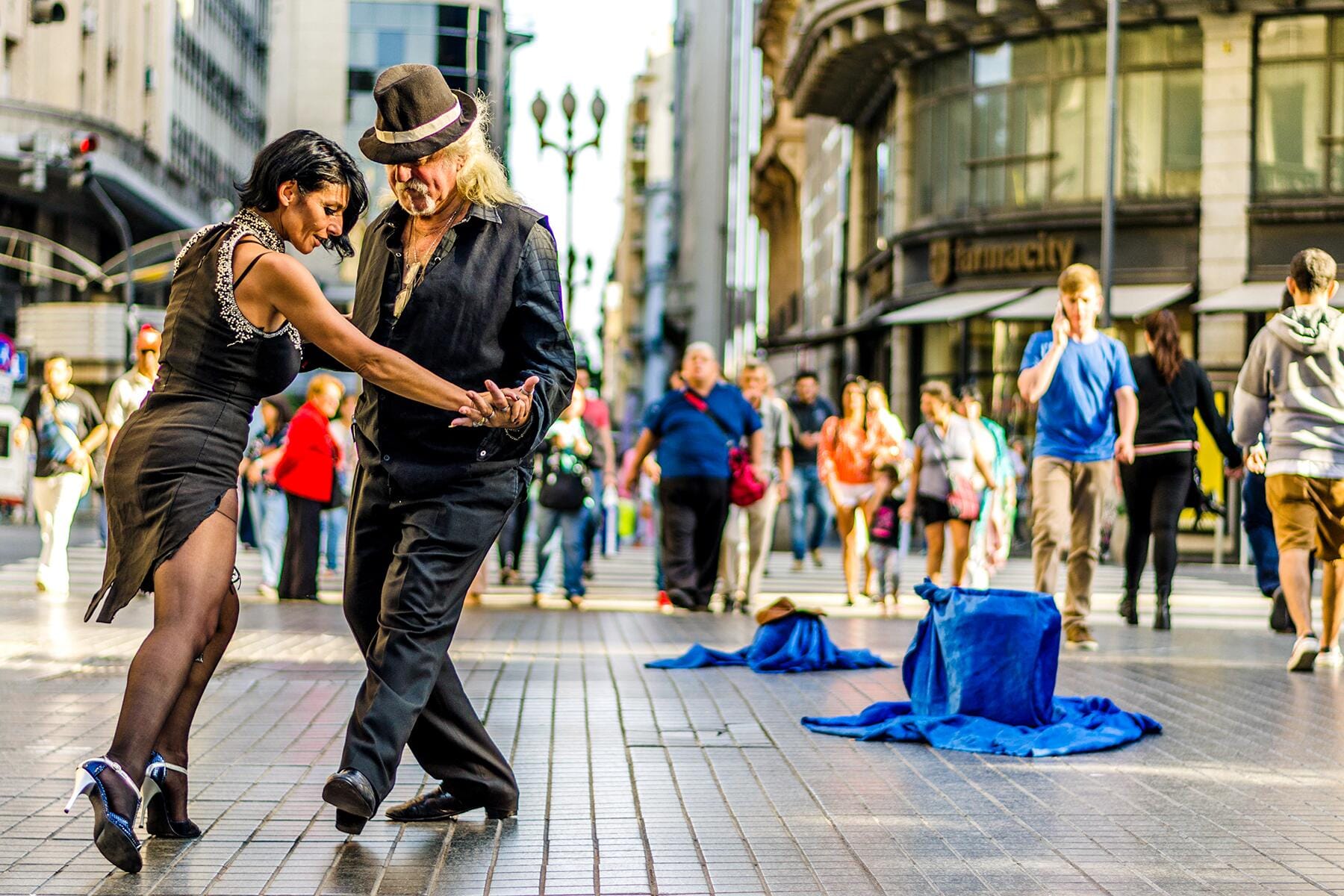15_UniqueDances__Tango_shutterstock_449464270