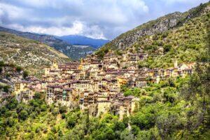 10 Fairy-Tale Hilltop Villages in France