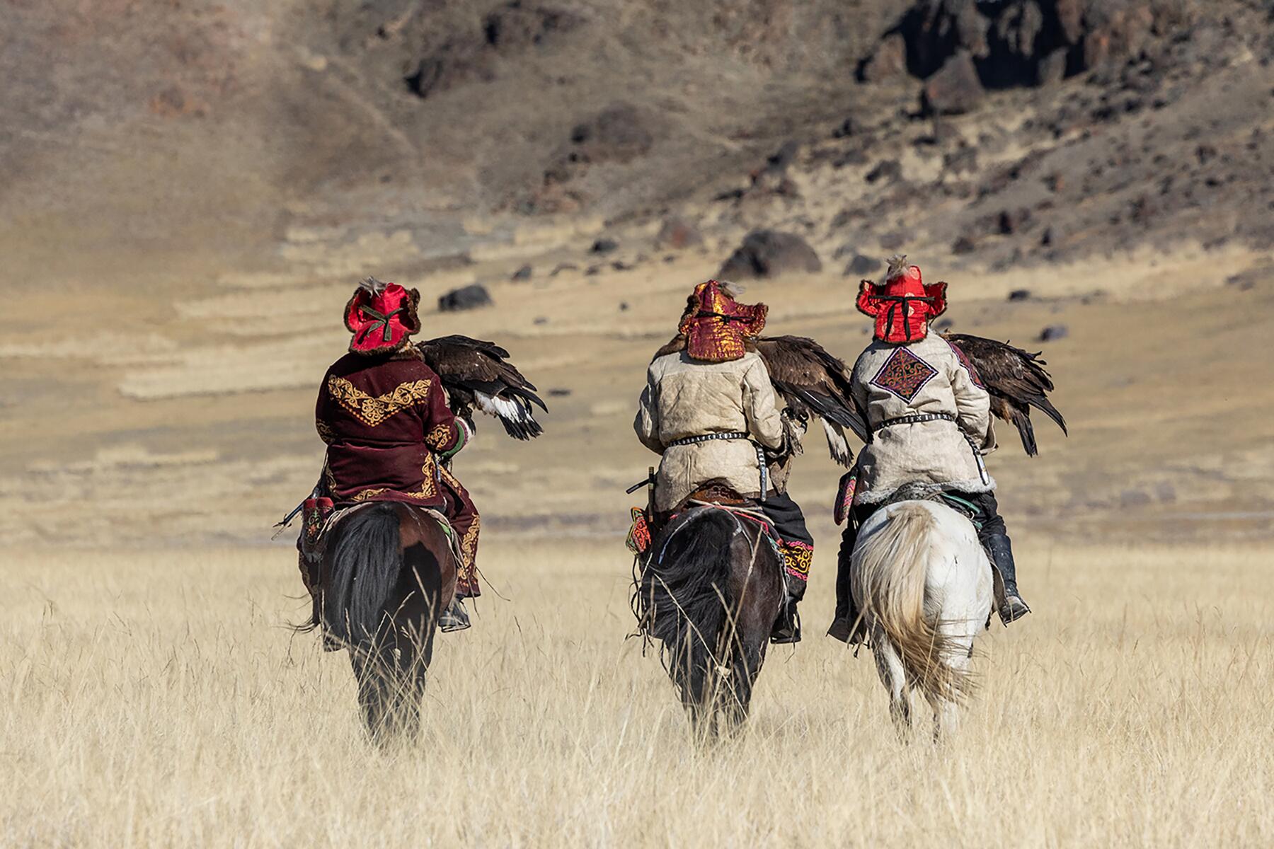 Mongolia Eagle Hunters_11