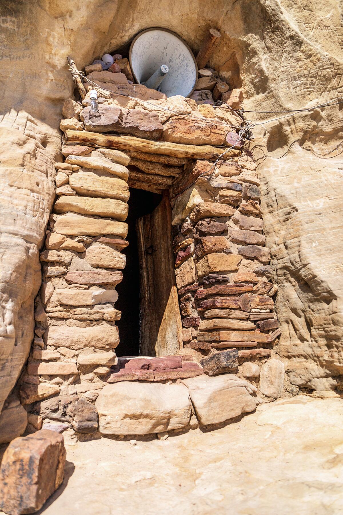 03_EthiopiaCliffChurches__DanielKorkor_3.) shutterstock_1493874590