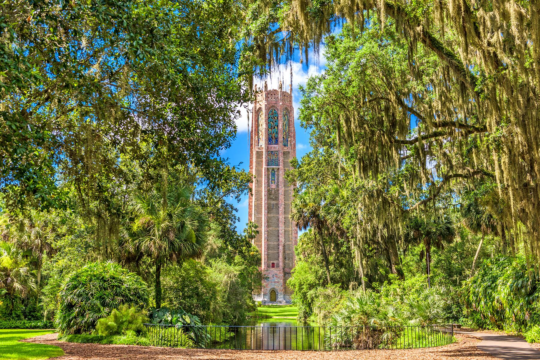 06_HiddenGemsofState__BokTowerGardens_shutterstock_679679881