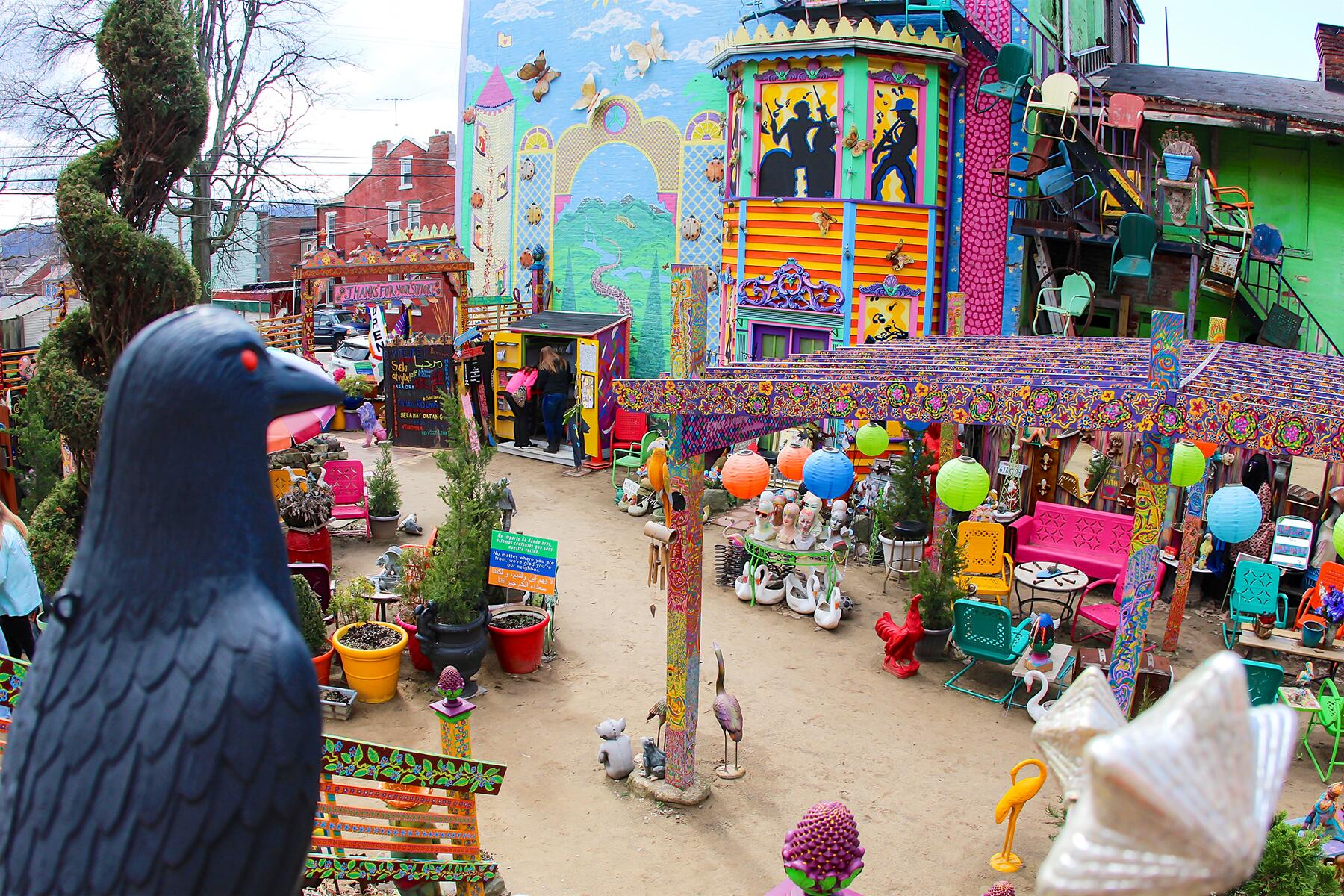 08_HiddenGemsofState__Randyland_8.) 33177935972_eeffa3cc24_o