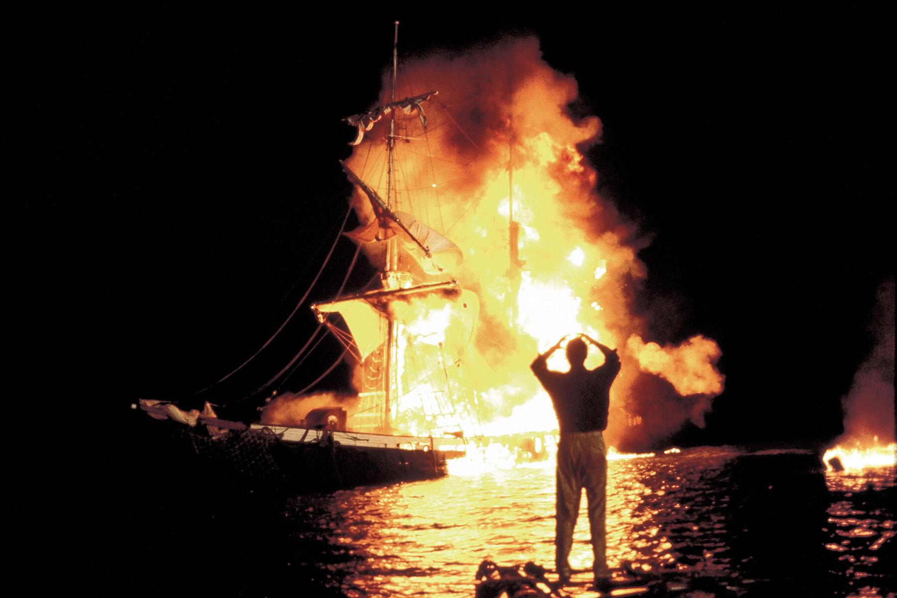 03_CruiseHorrorFilms__DeadCalm_RC3B0P
