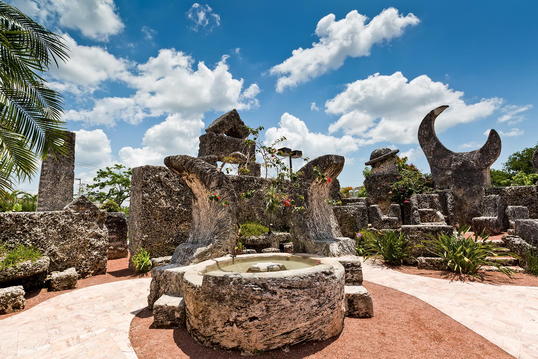 05_SecretFlorida__CoralCastle_shutterstock_224479672