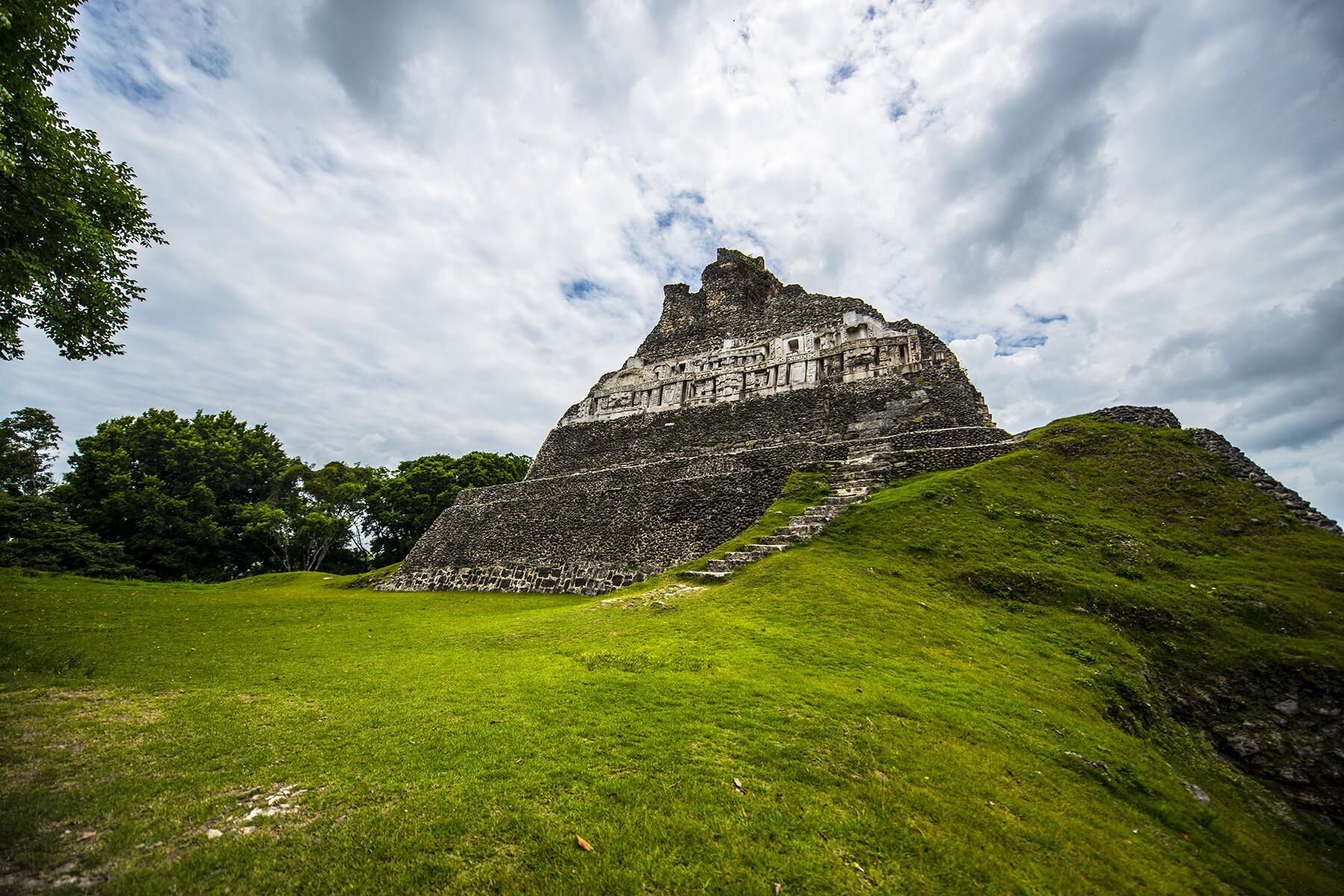 07_BelizeMayanSites__Xunantunich_7 Xunantunich18