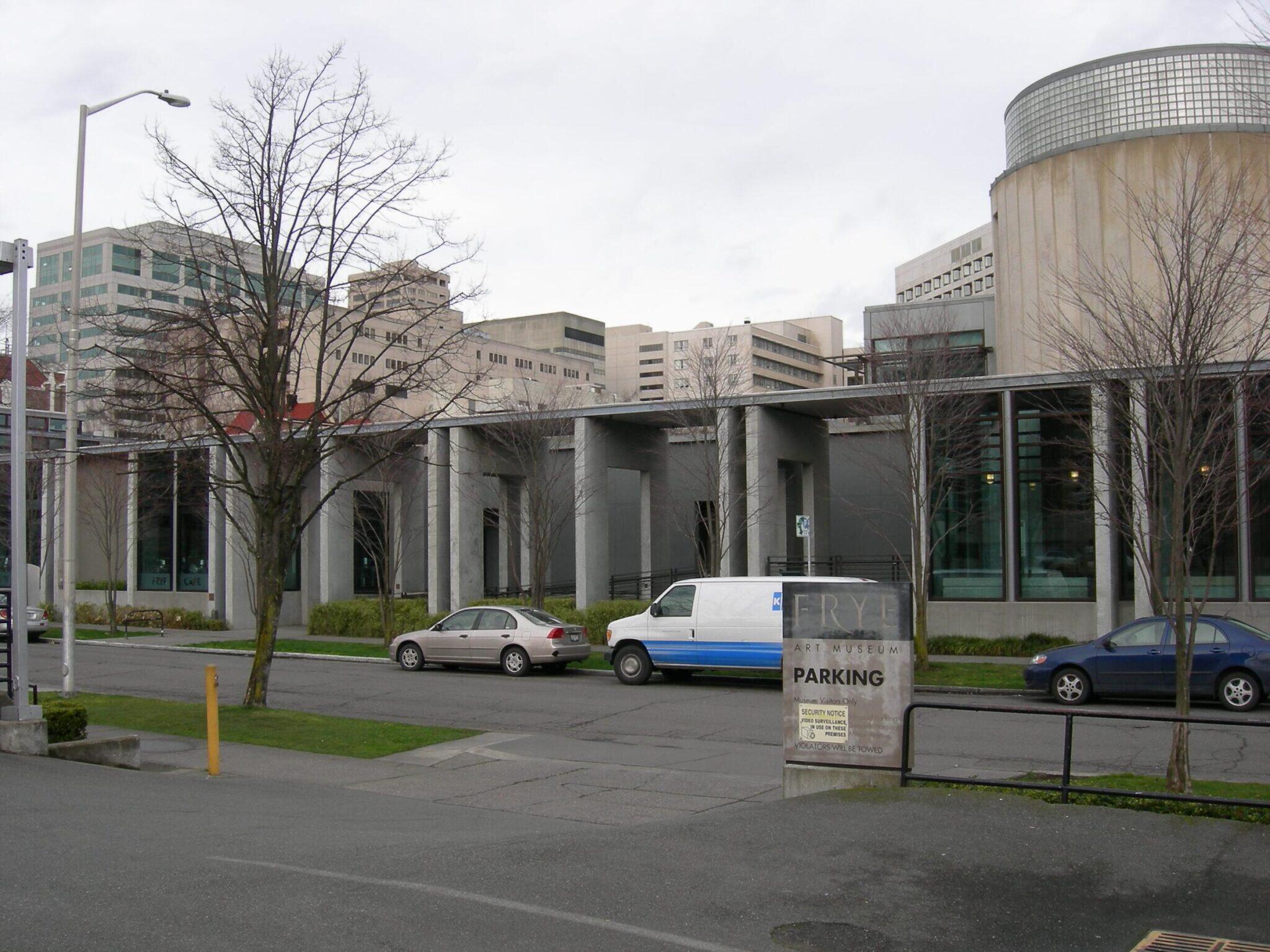 <a href='https://www.fodors.com/world/north-america/usa/washington/seattle/experiences/news/photos/free-things-to-do-in-seattle#'>From "10 Free Things to Do in Seattle"</a>