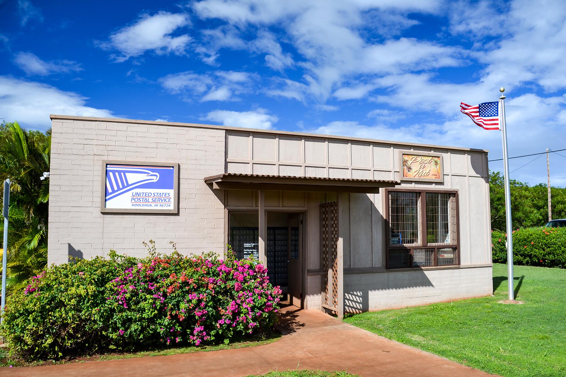 06_PostOffices__Hoolehua_iStock-504905122