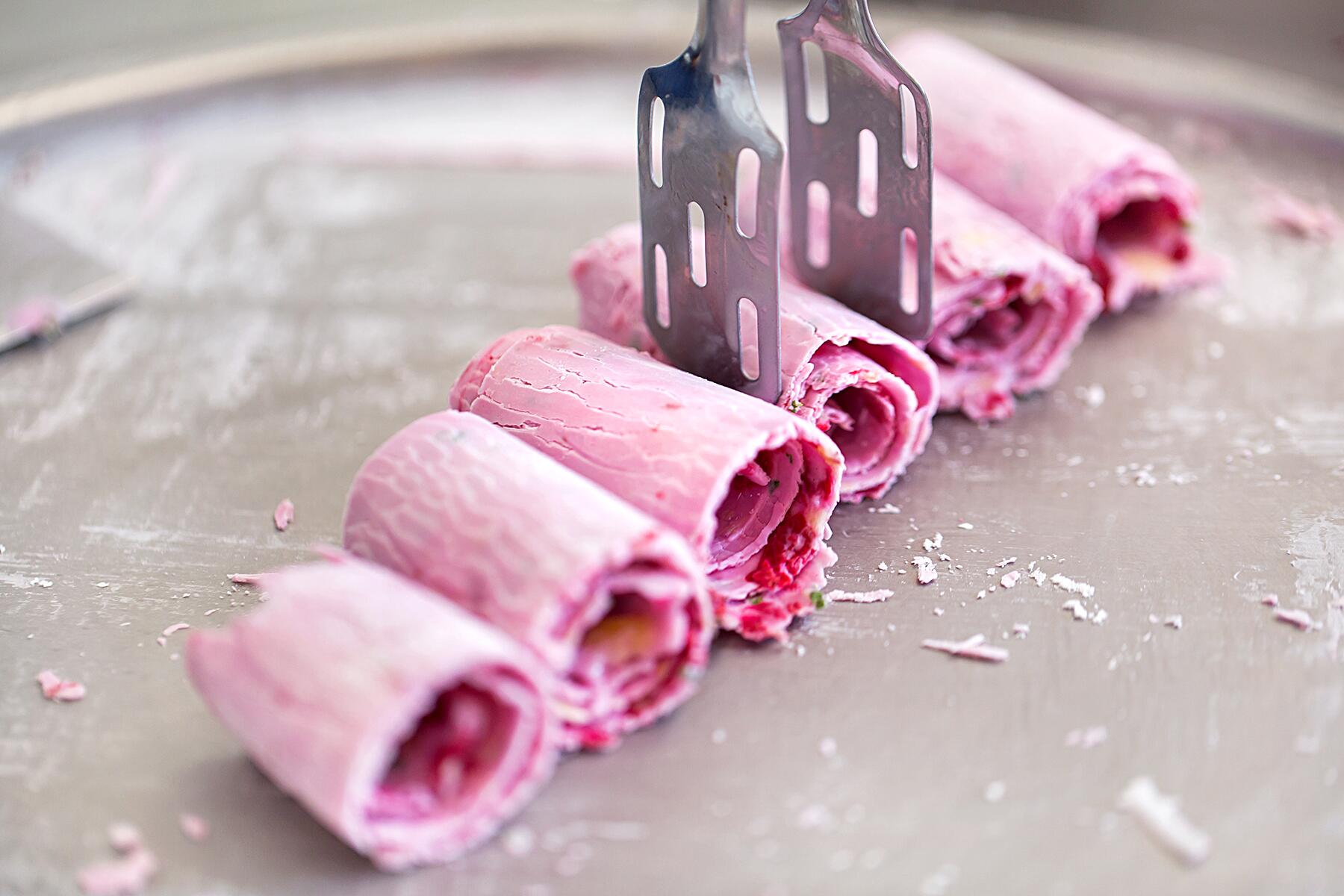 10_FrozenTreats__RolledIceCream_shutterstock_716617147