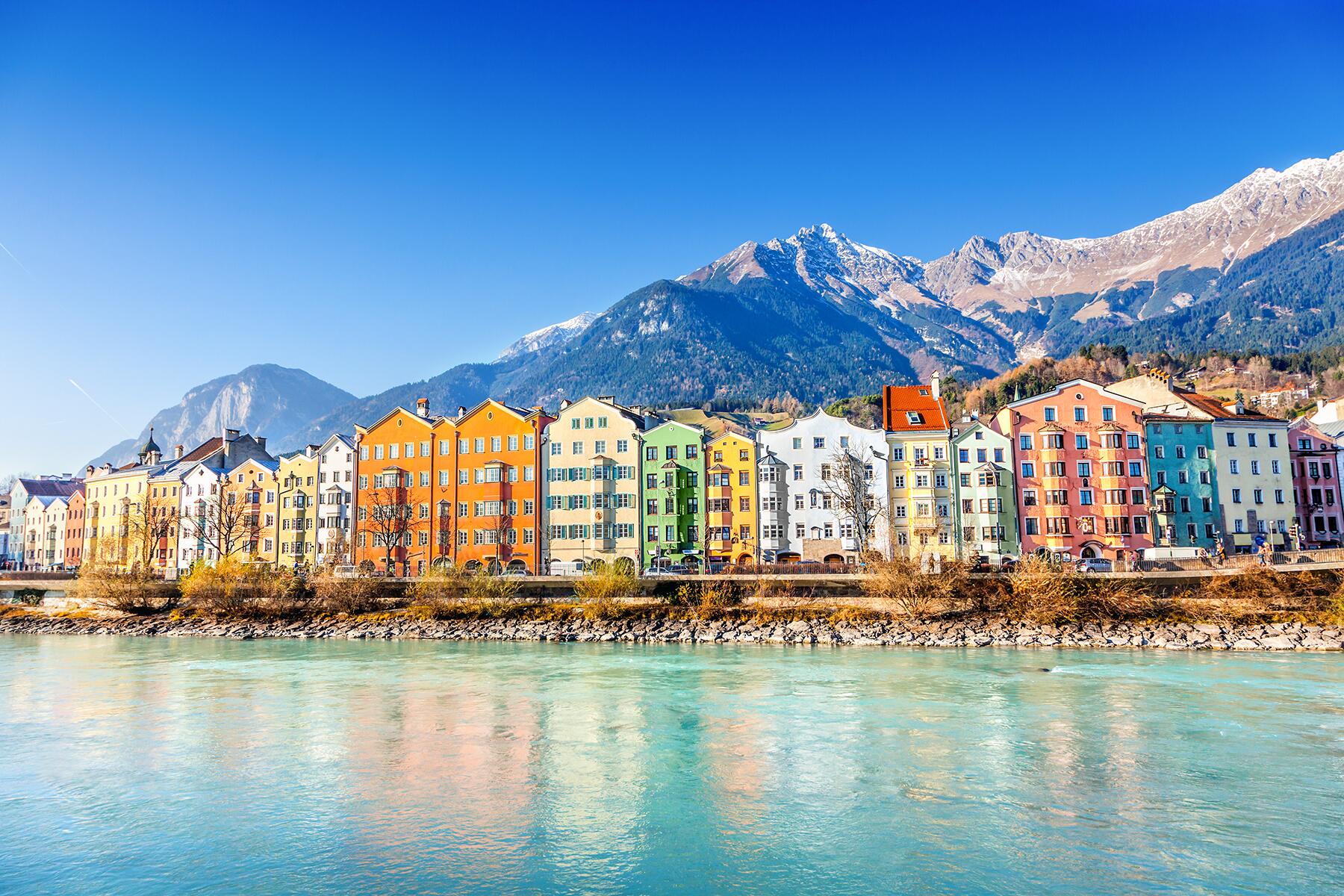 02_EuropeRoadtrip__Innsbruck,Austria_shutterstock_567050887