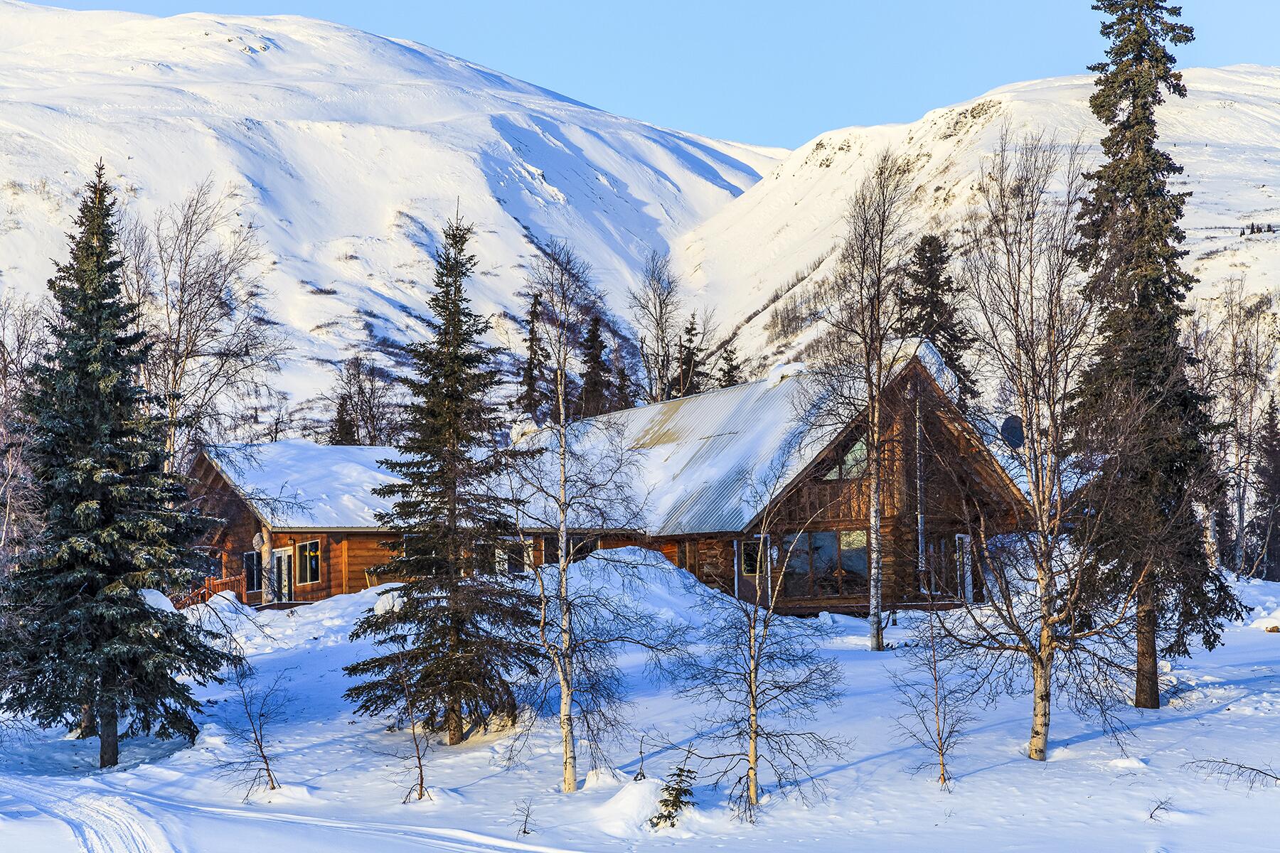 02_RemoteAlaska__WinterlakeLodge_2 Winter at Winterlake - Tyrone Potgieter