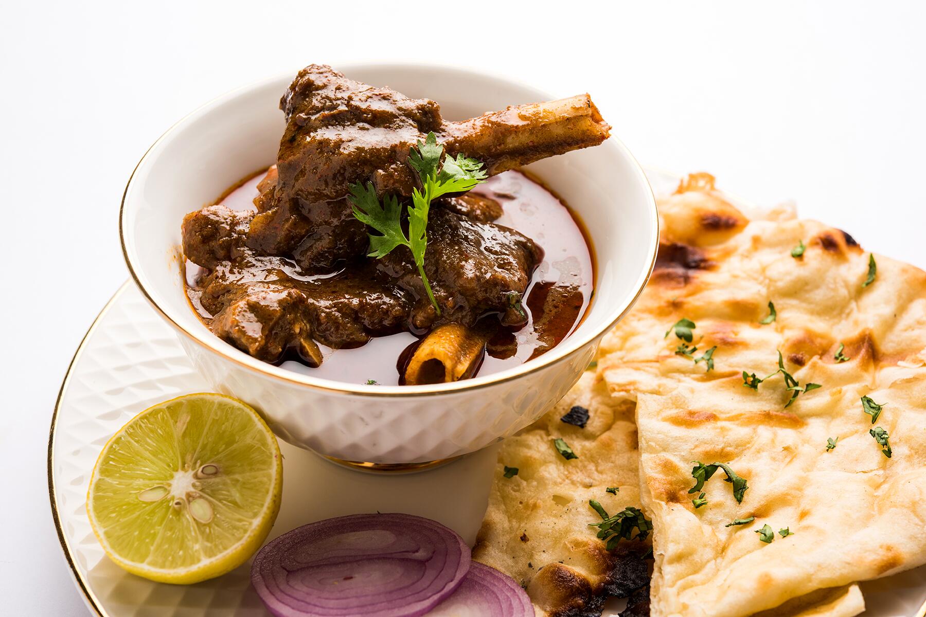 04_StewsaroundtheWorld__RoganJosh_shutterstock_761509702