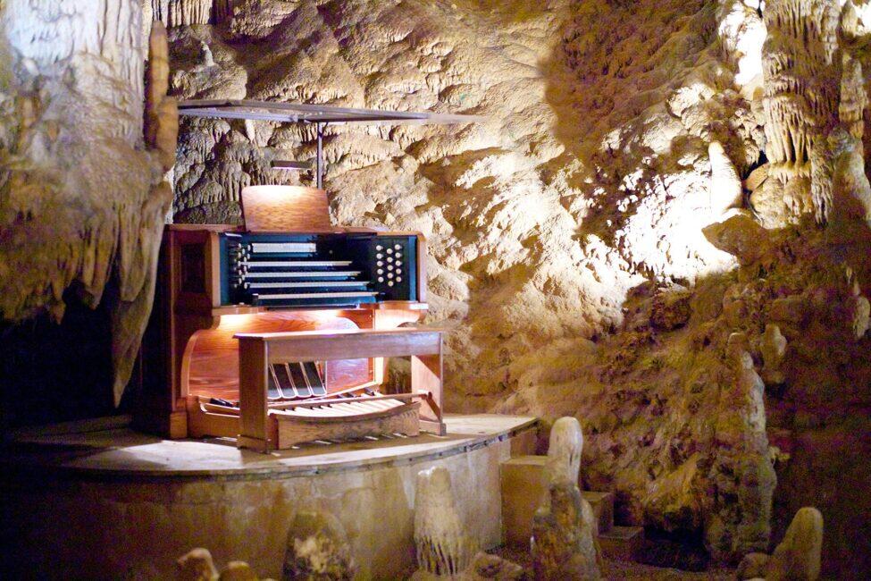 The 10 Largest Musical Instruments Around the World