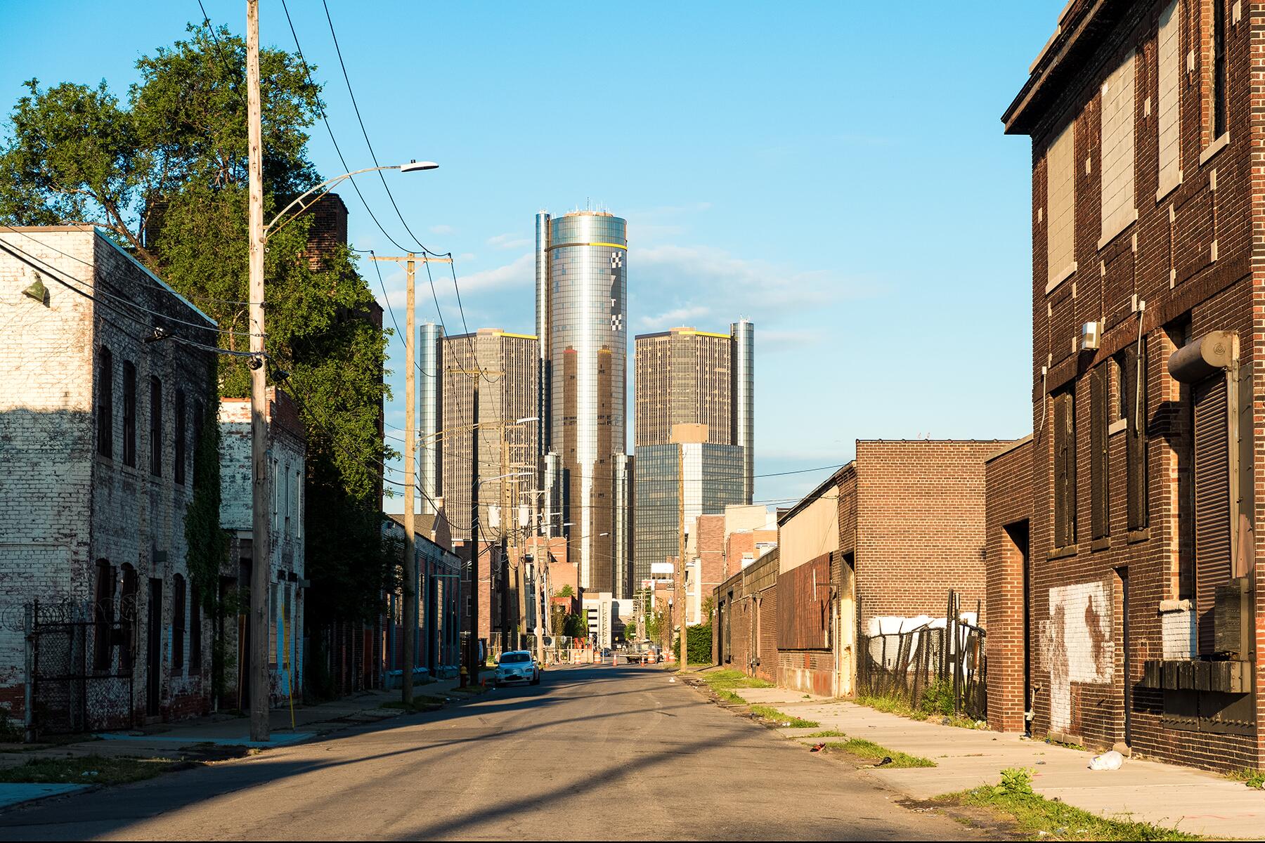 06_CitiesWithBadDrinkingWater__DetroitMichigan_shutterstock_758001787