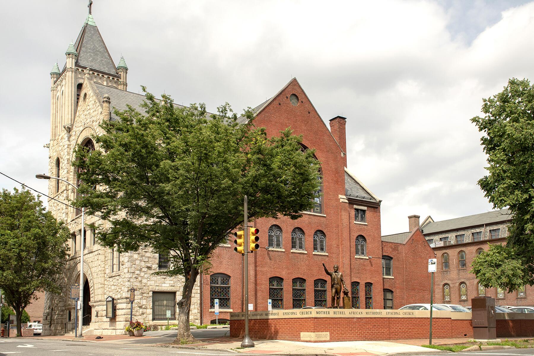 09_PhiladelphiaHistoricSites__MotherBethelAMEChurch_dreamstime_xxl_118661302