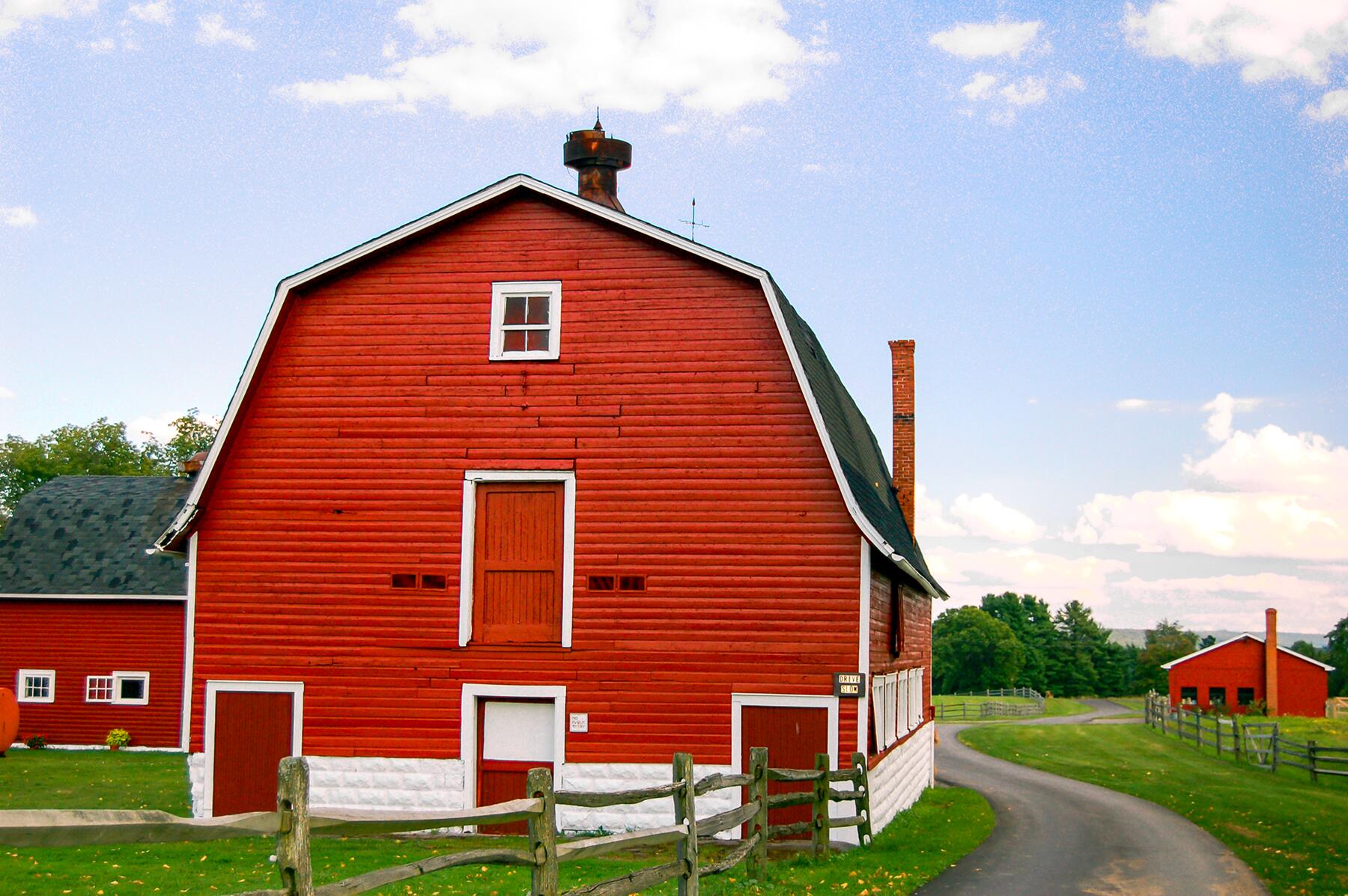 01_USHolidayLocation_EastAurora_dreamstime_xxl_1815861