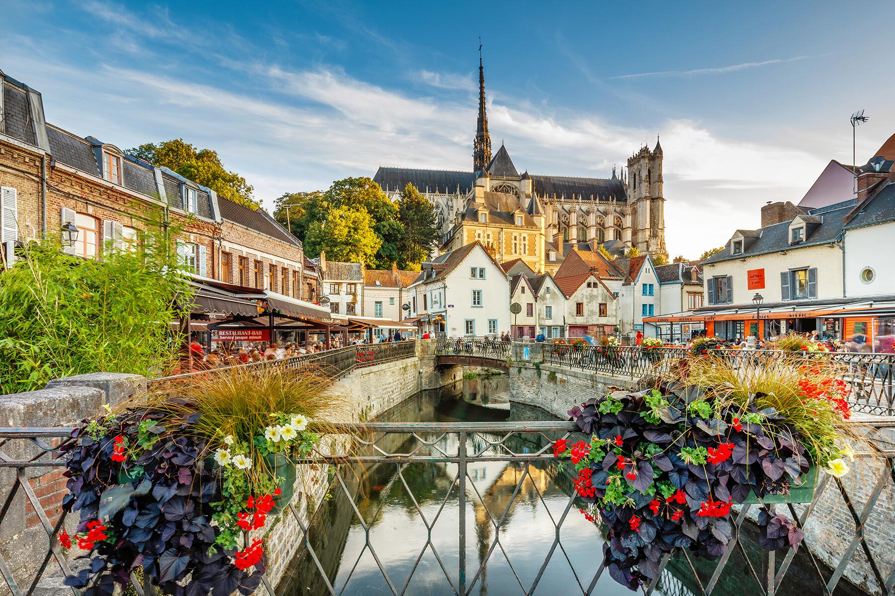03_CanalCities__Amiens_shutterstock_751220338
