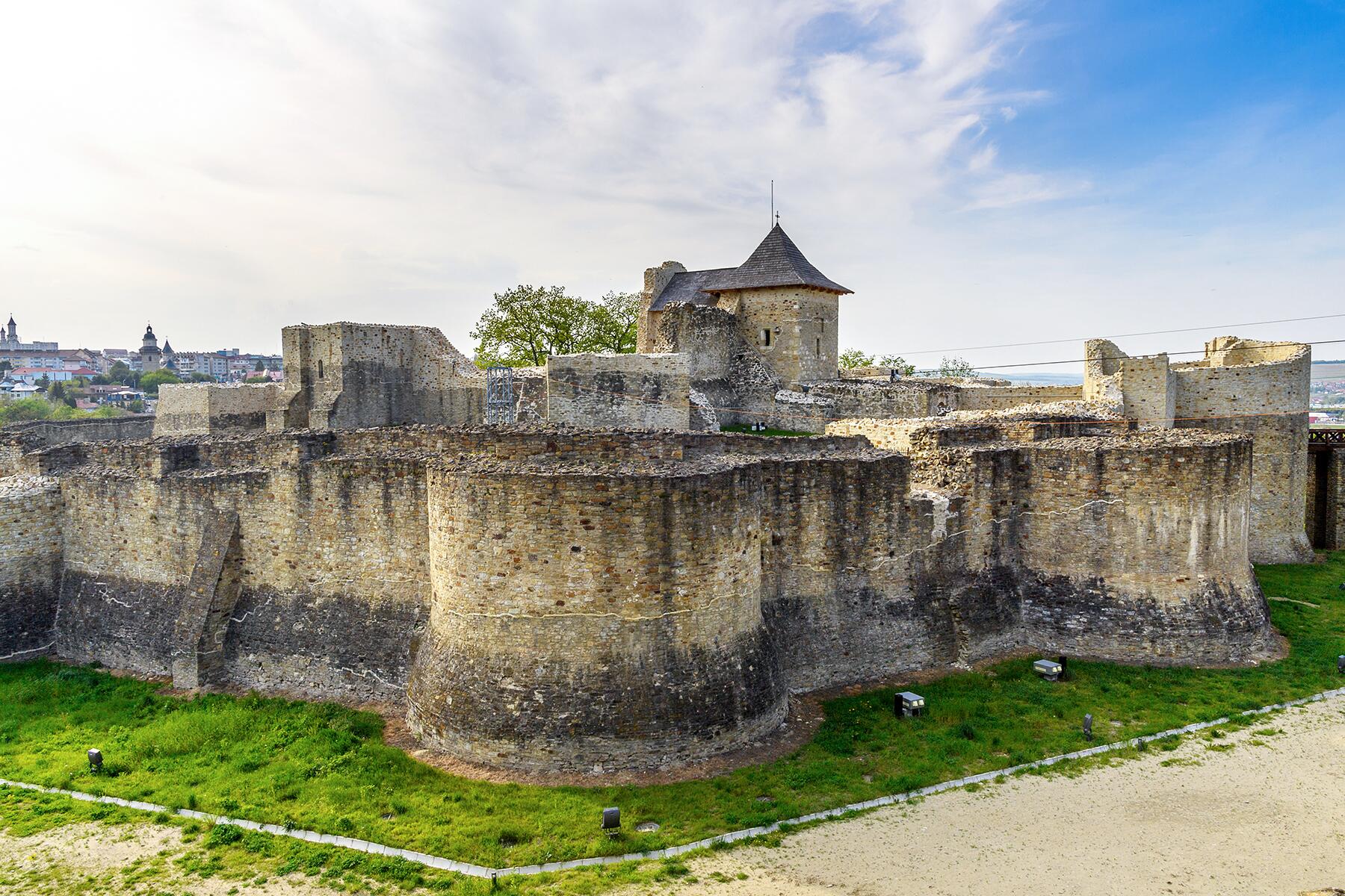 06_FairytaleRomania__Suceava_shutterstock_1030265959