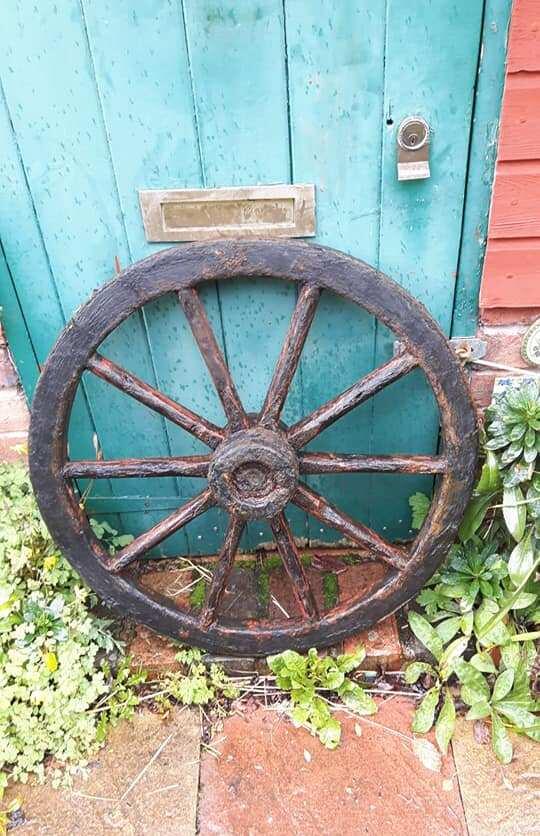 Wagon wheel (1)