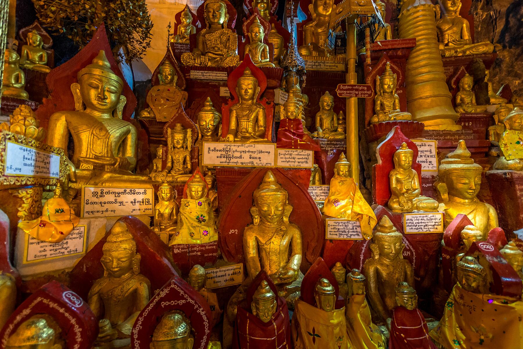 3. Buddhas inside the cave