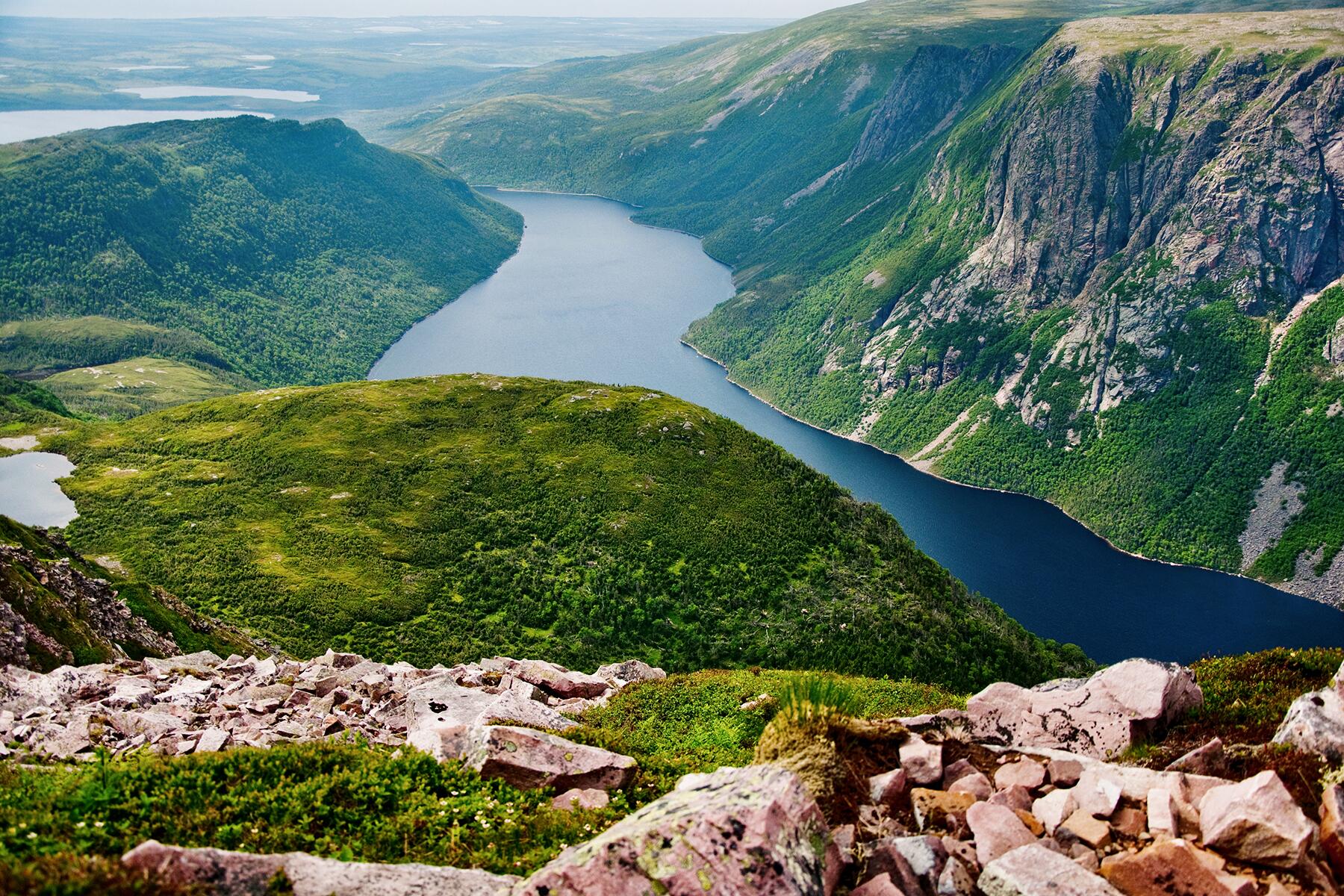 10_Canada'sNaturalWonders__GrosMorneNationalPark_shutterstock_105411740