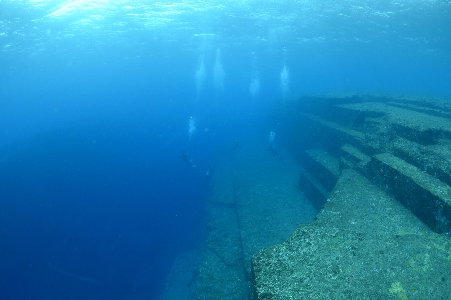 01_SunkenCities__YonaguniJapan_1 104041