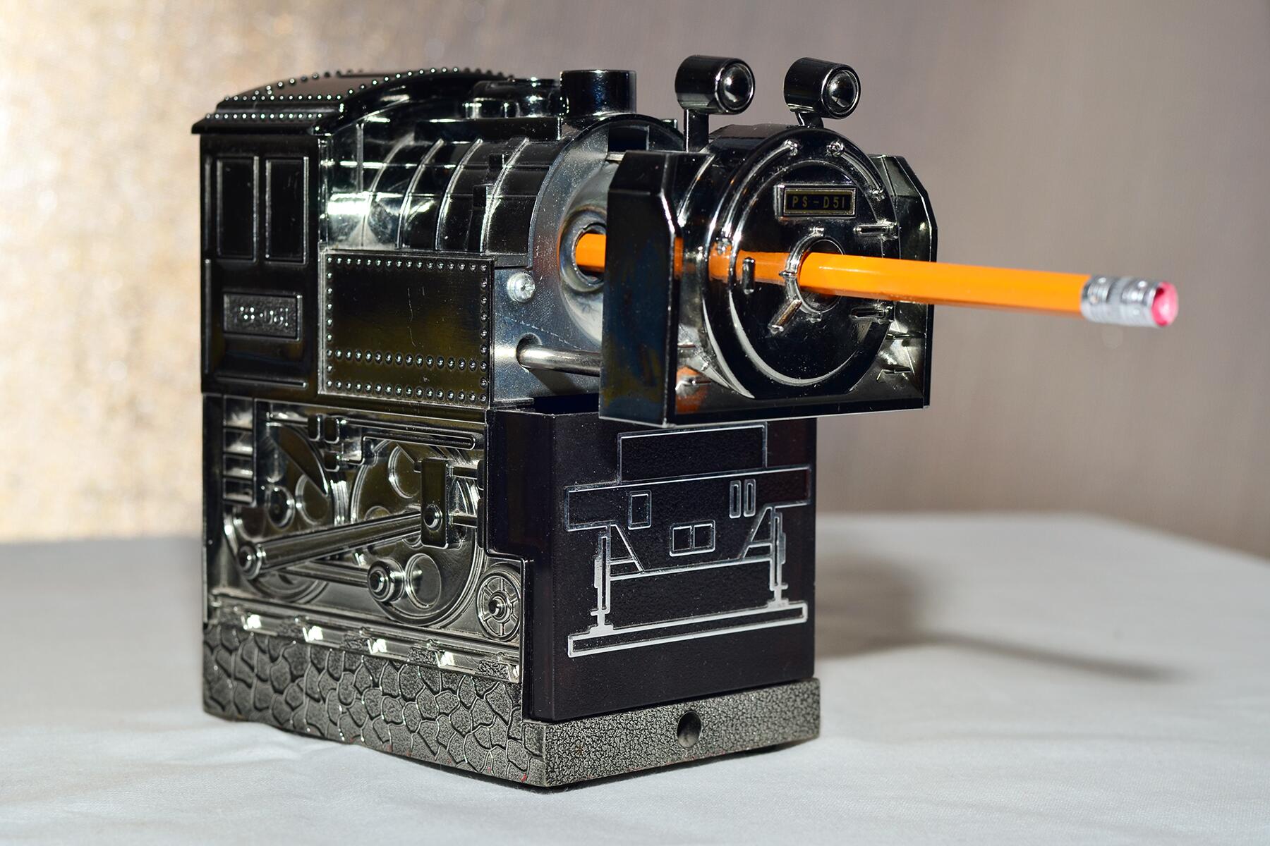 02_HouseholdItemMuseums__PencilSharpenerMuseum_shutterstock_1579473925