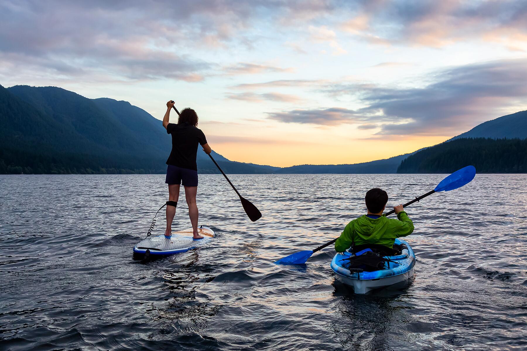 03_SummerTravelBuys__KayakOrPaddleboard_shutterstock_1838223922
