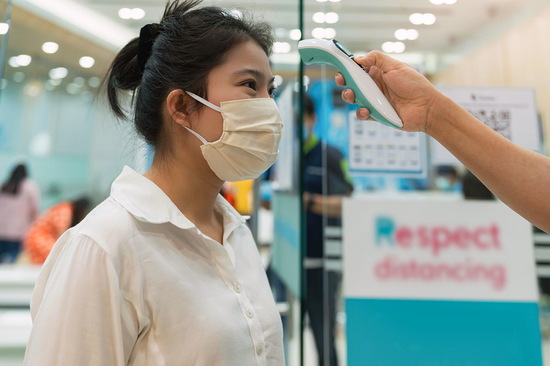 11_FutureOfTravel__ExpectAHealthScreening_shutterstock_1755879353