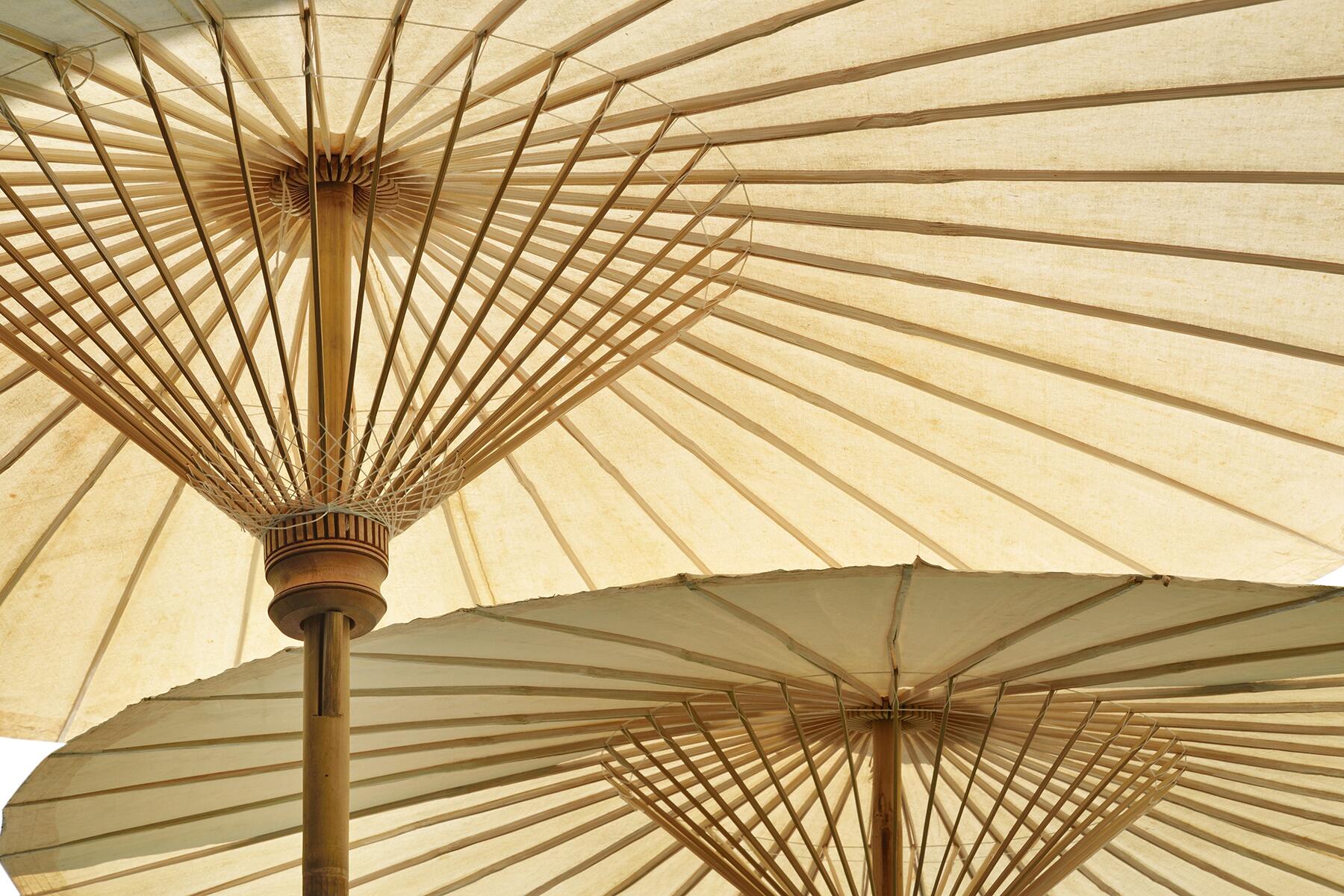 03_BeyondBattleTheSun__Parasol_shutterstock_82427167