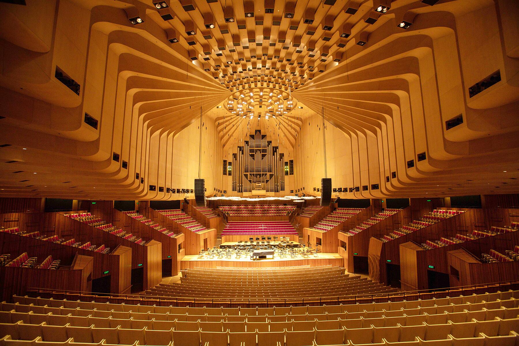 03_ConcertHalls__SydneyOperaHouse_shutterstock_1446806309