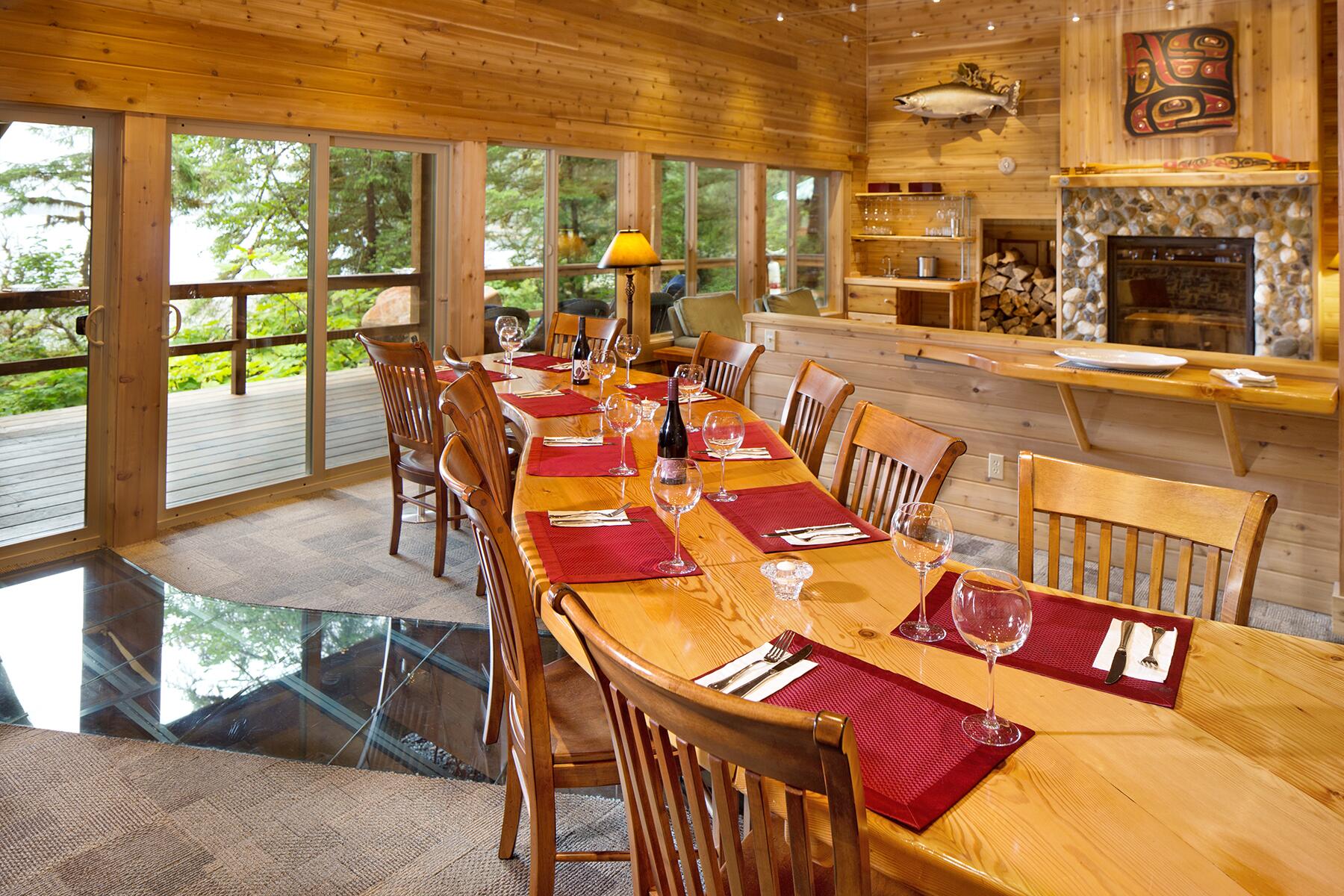 06_FeministFairytaleDestinations__RemixCinderellaAlaskaStyle_6 Residence Dining