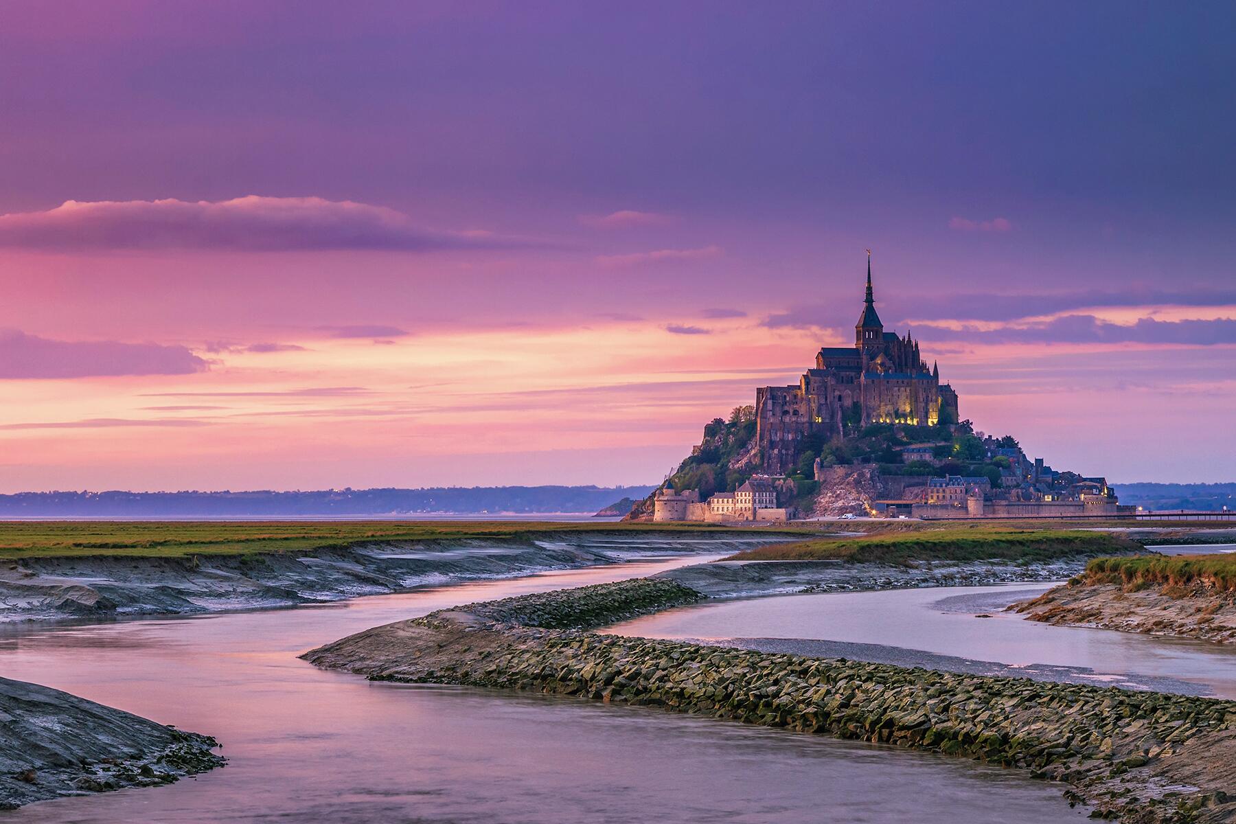 07_FeministFairytaleDestinations__FloatingGothicCastleInFrance_shutterstock_740529190