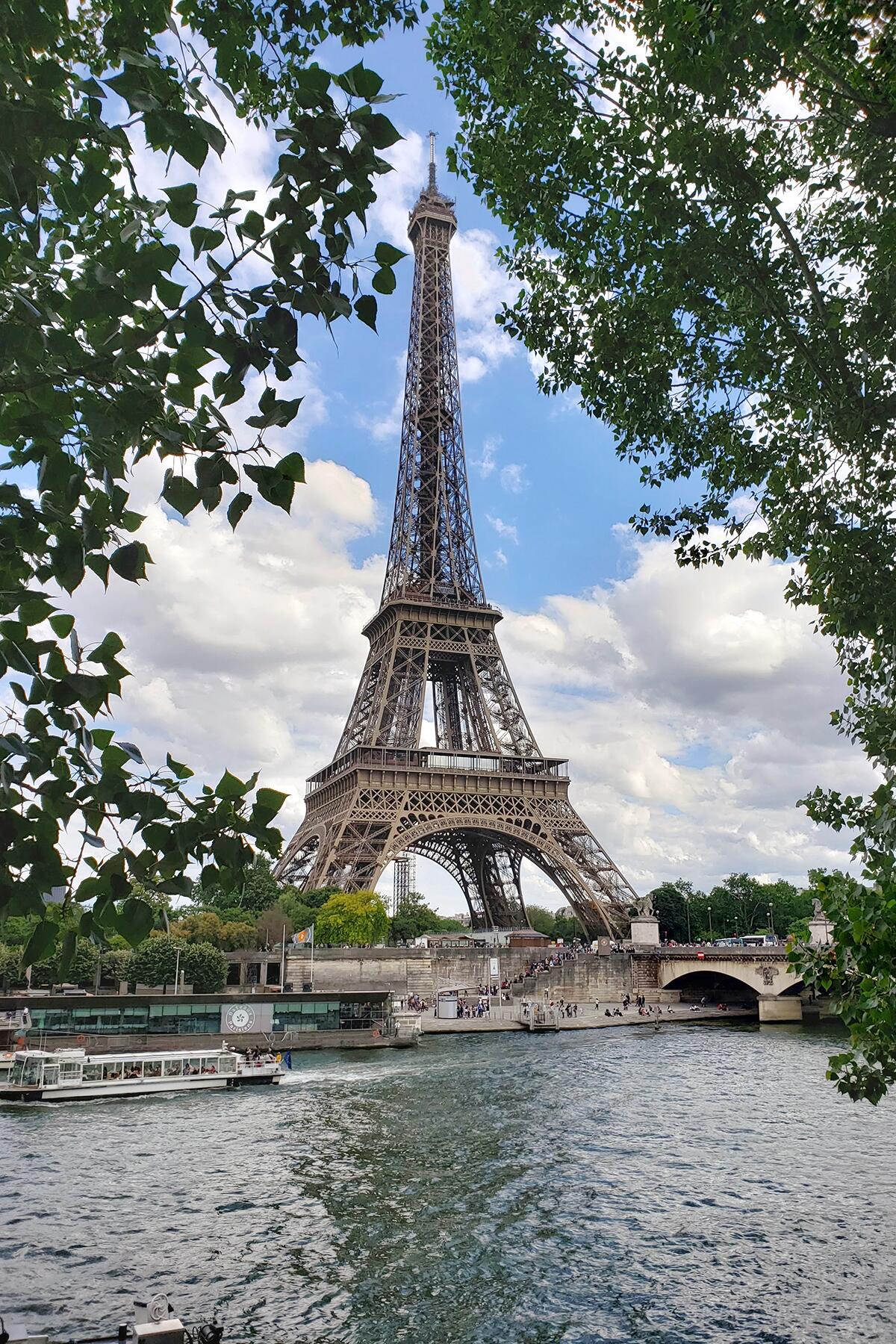 10_EpicBodiesOfWater__RiverSein_10_River Seine_Jeff Bogle