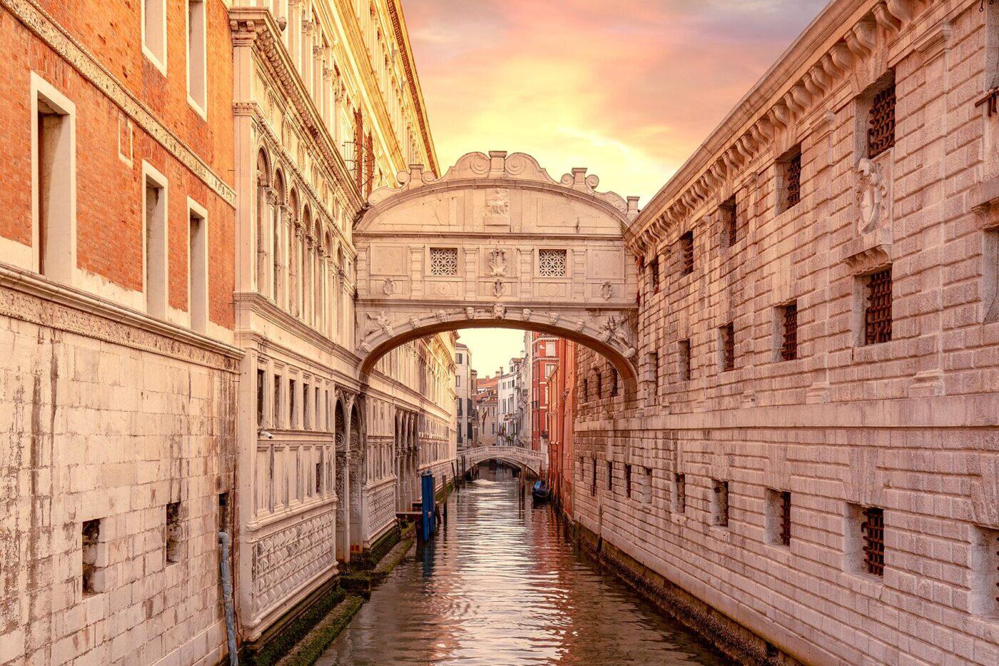 The World's MostLoved Sites and Their Replicas