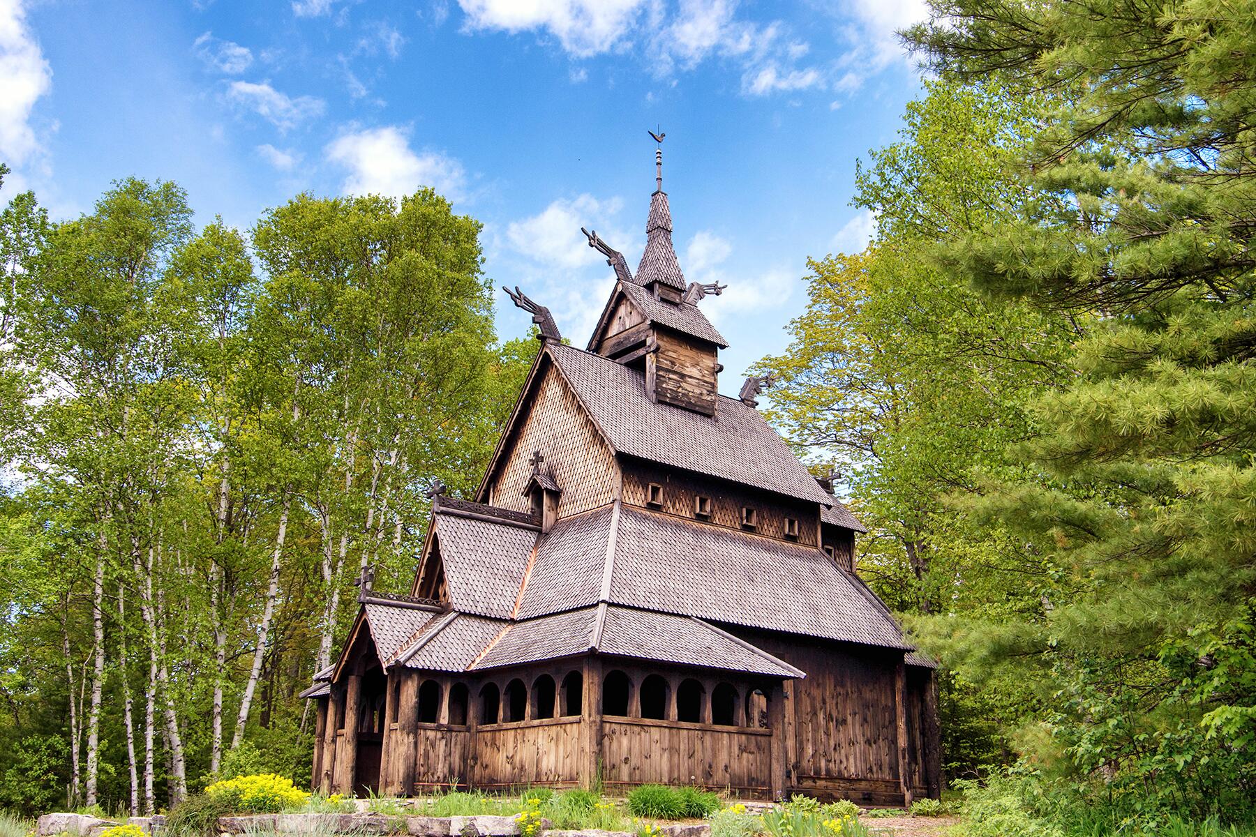 03_USChurches__Stavkirke_shutterstock_1678320733