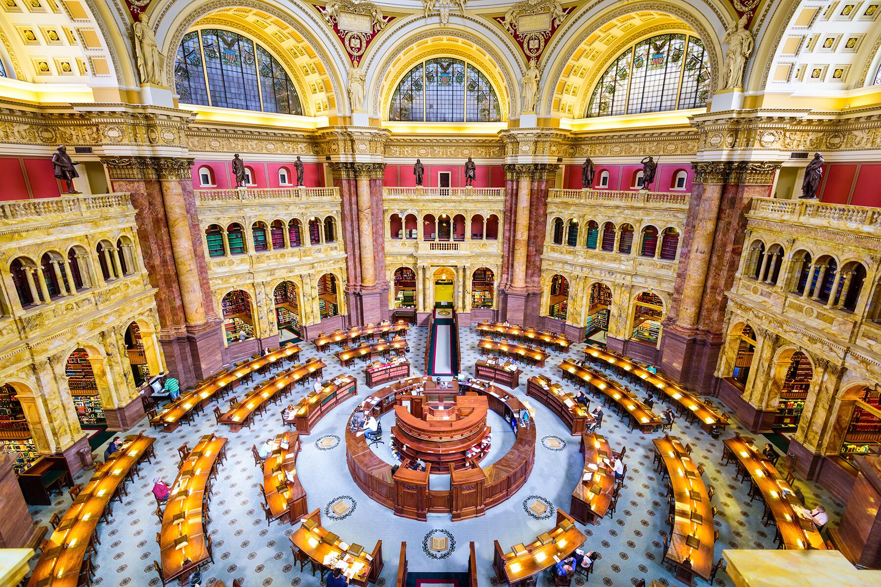 03_UltimateDC__WorldsLargestLibrary_shutterstock_275408063