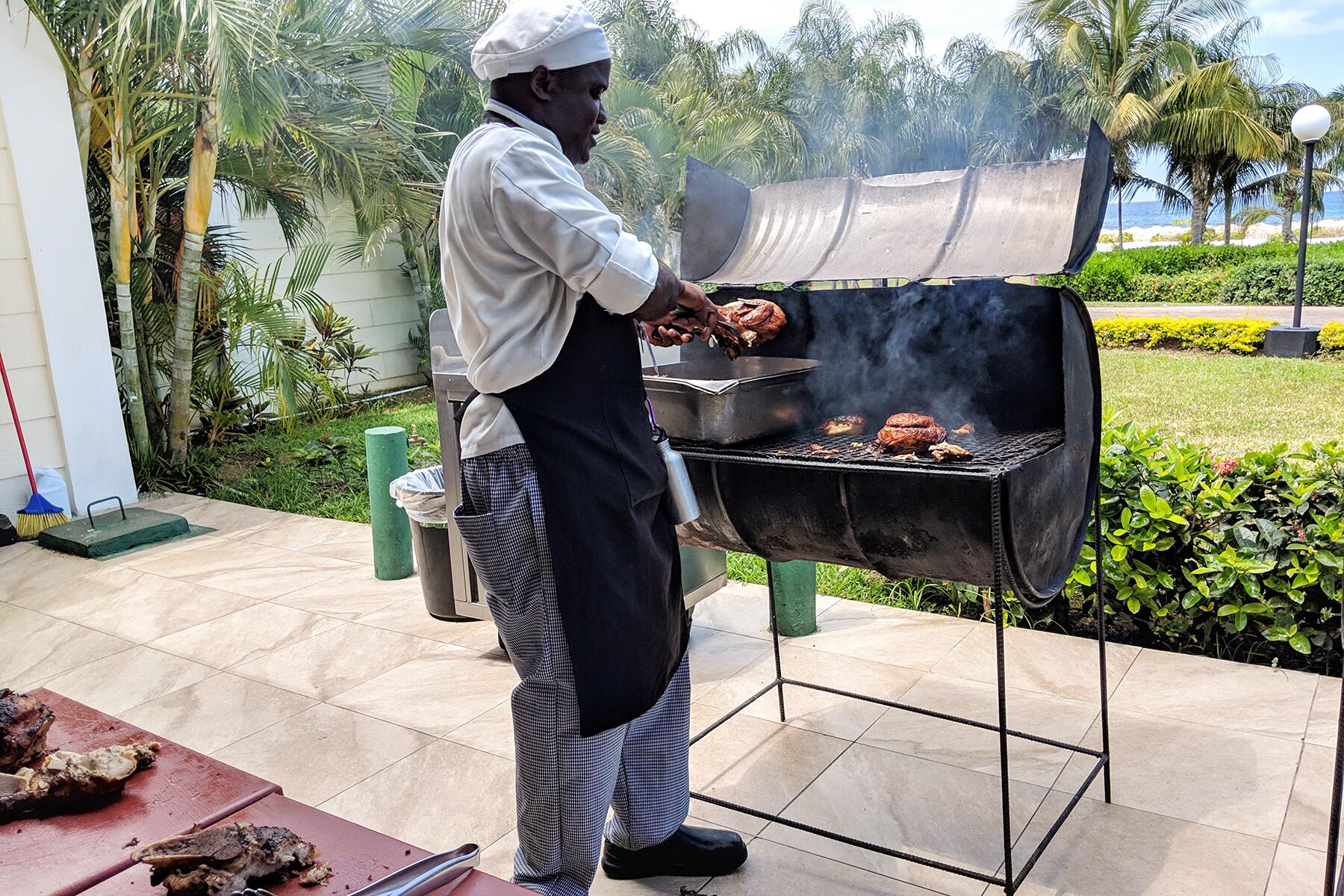 07_BBQAroundTheWorld__Jamaica_shutterstock_1433486660