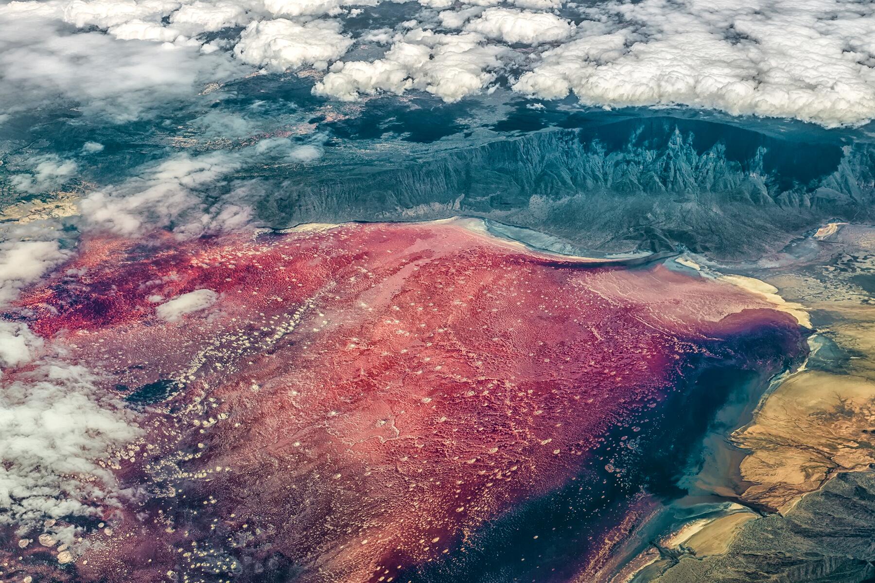 18_EpicBodiesOfWater__LakeNatron_shutterstock_210284260