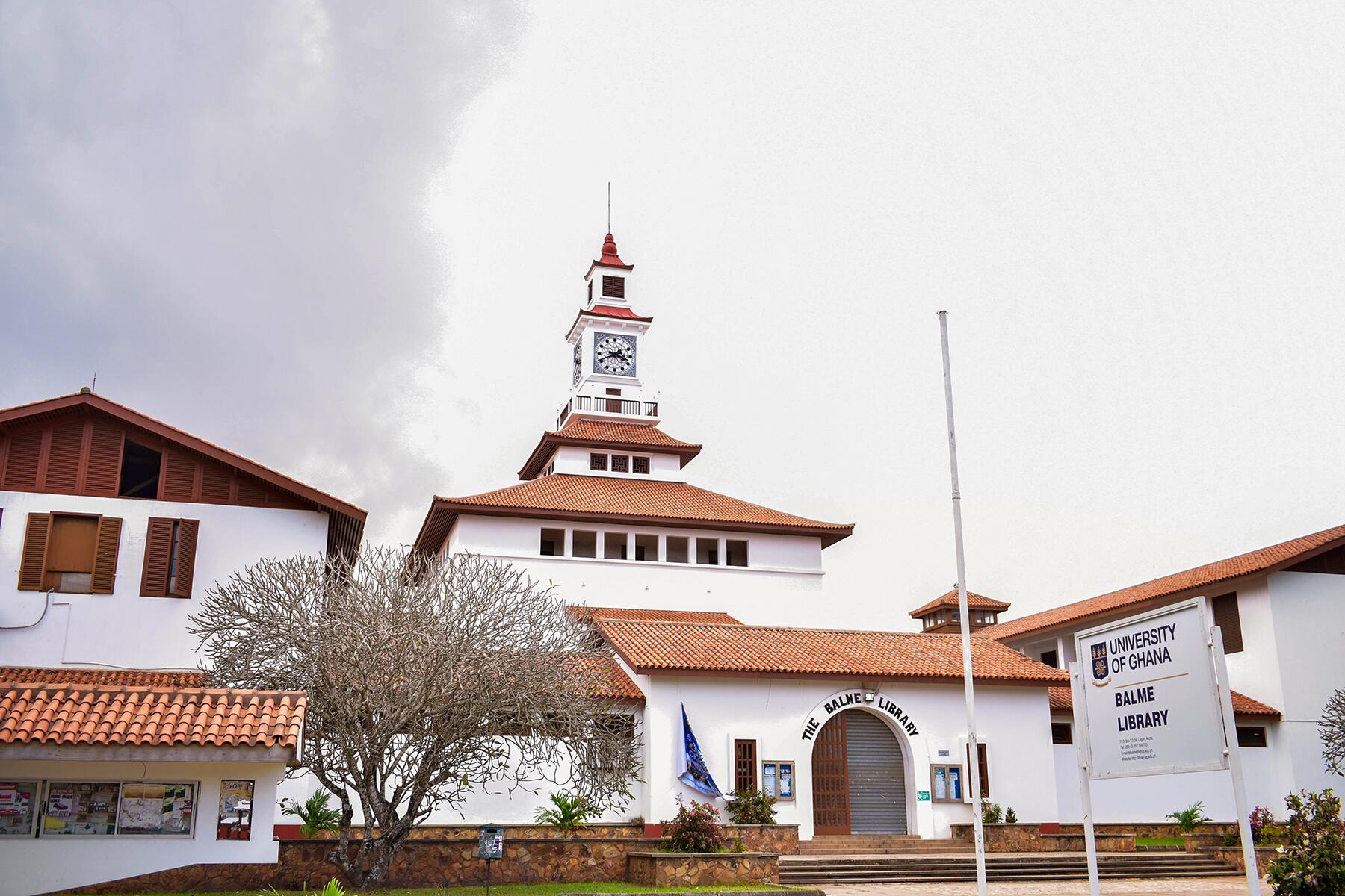 07_UniversityLibraries__BalmeLibraryGhana_shutterstock_1496074268