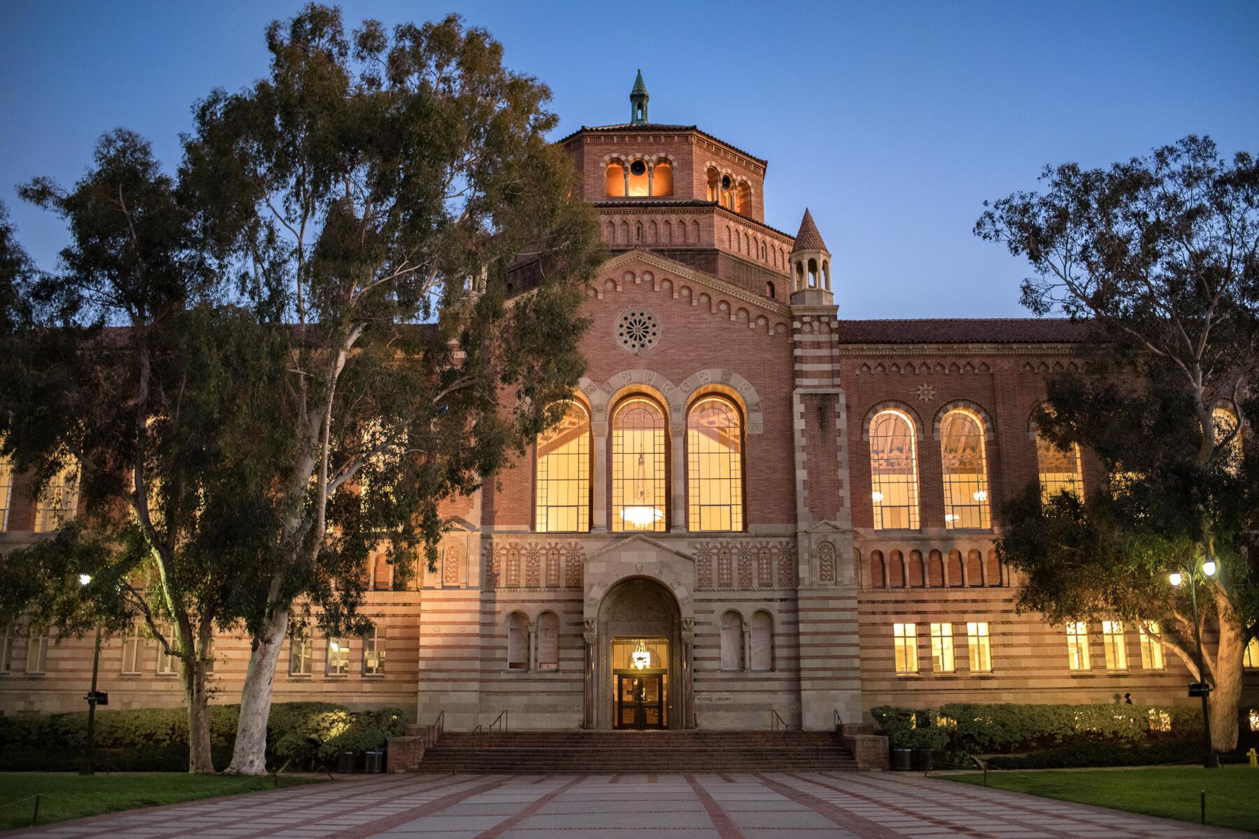 13_UniversityLibrary__PowellLibraryUCLA_shutterstock_1057705781