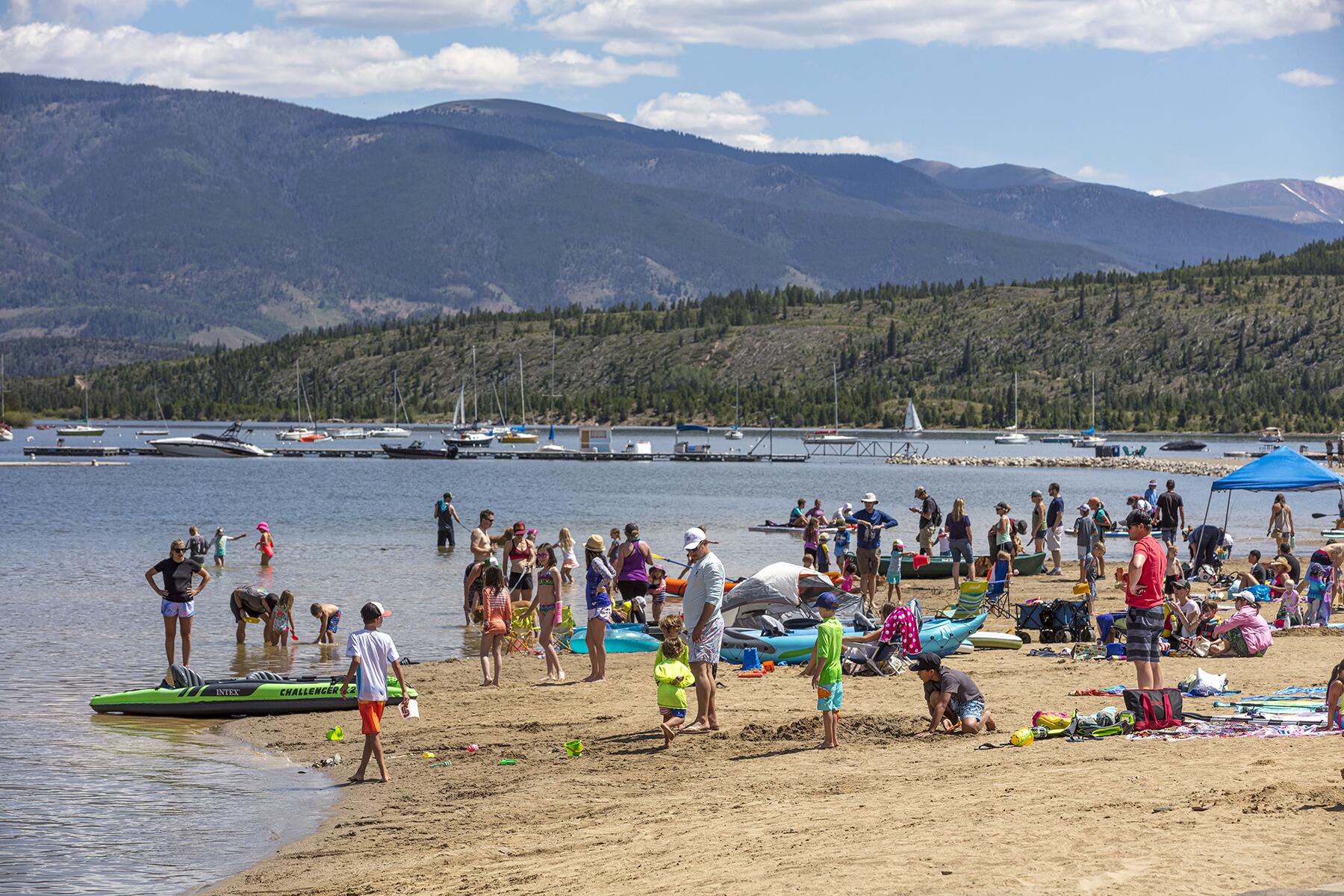 14_BeachesWithNoOceans__FriscoMarinaAndBeach_14- 2019 Frisco Bay Marina New Beach_Credit Todd Powell (74)
