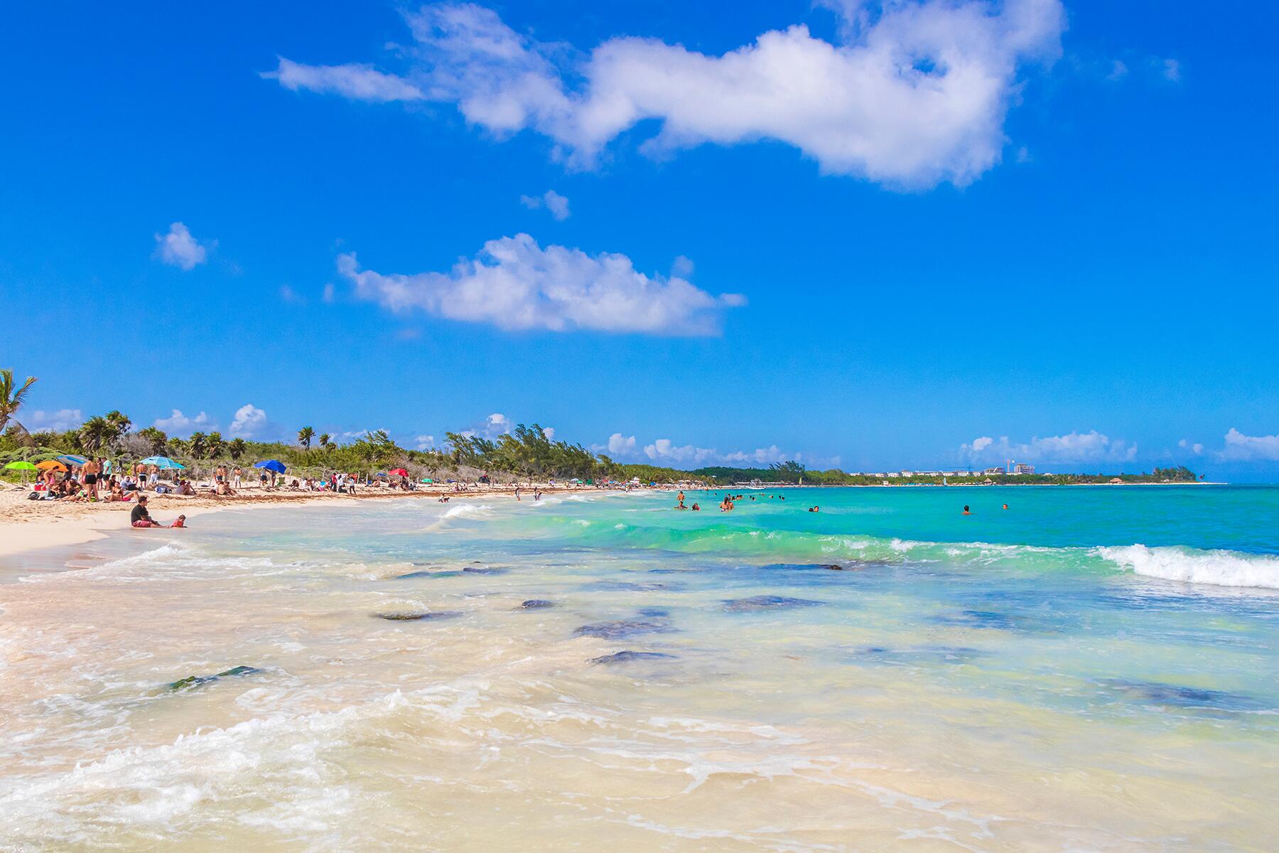 23_UltimatePlayaDelCarmen__PuntaEsmeralda_shutterstock_1949856580