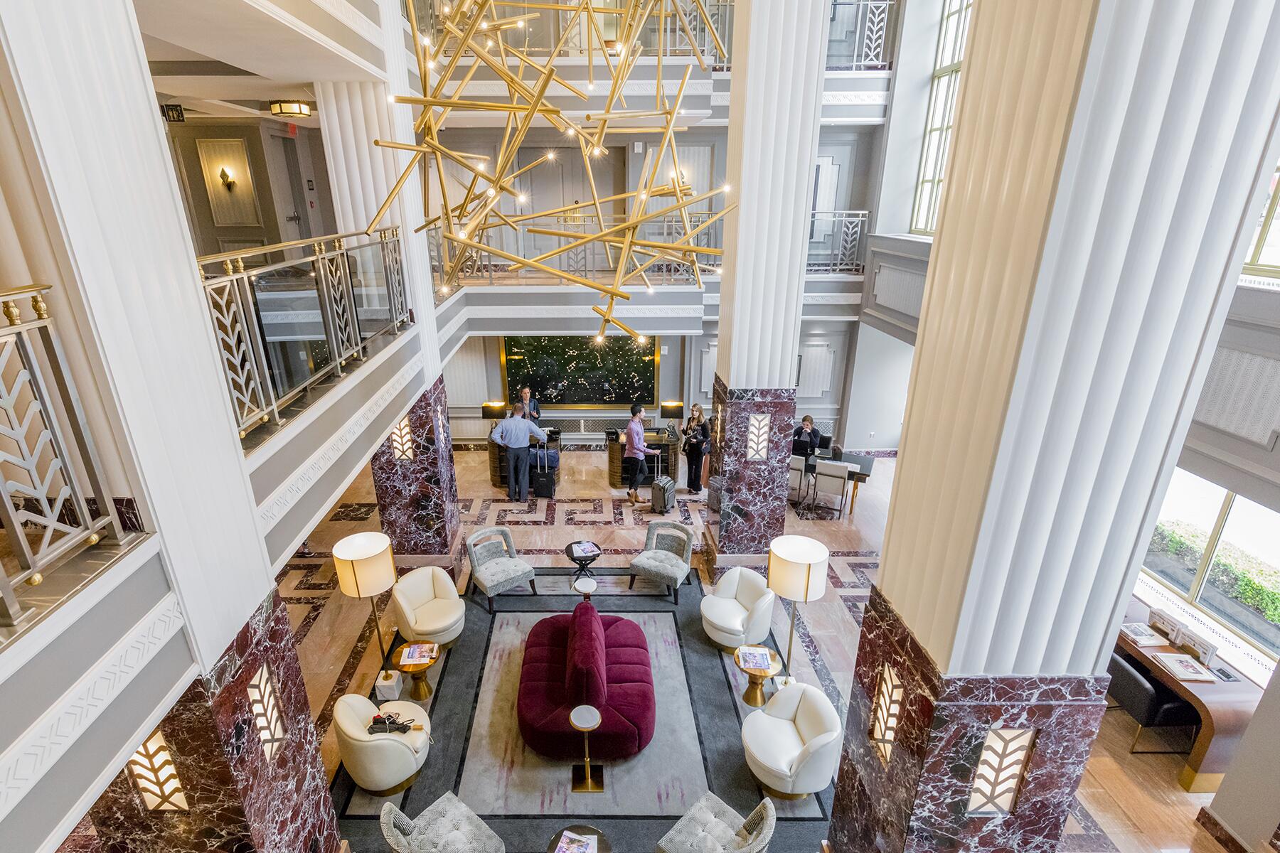 6-MidWestArchitecture-Hotel LeVeque-Business 09