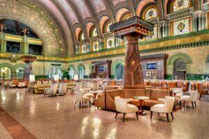 These 10 Midwestern Hotels Have Stunning Architecture