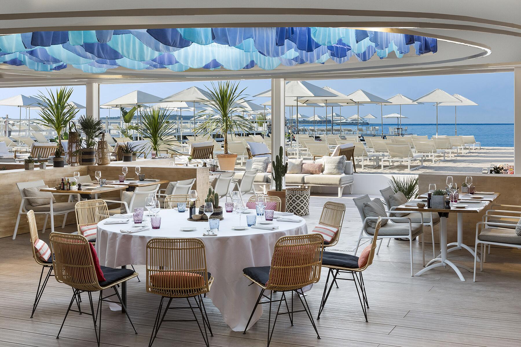 02_FranceBeachfrontHotels__LaMajesticCannes_2 IMA-20140- -fabrice-rambert
